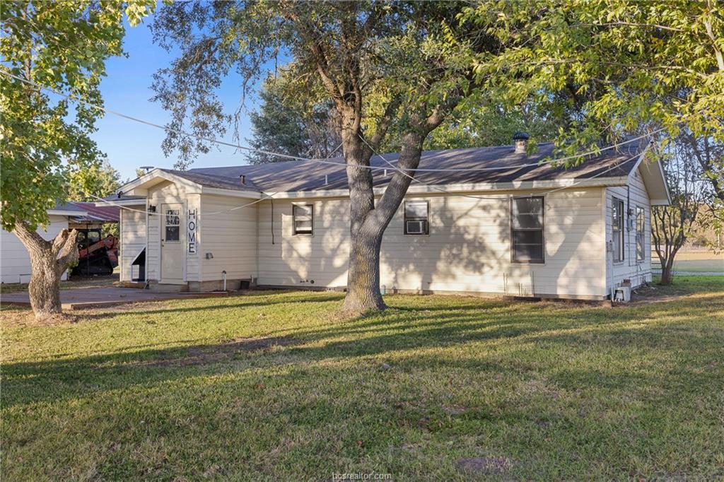 2361 Smetana Rd, Bryan, TX 77807