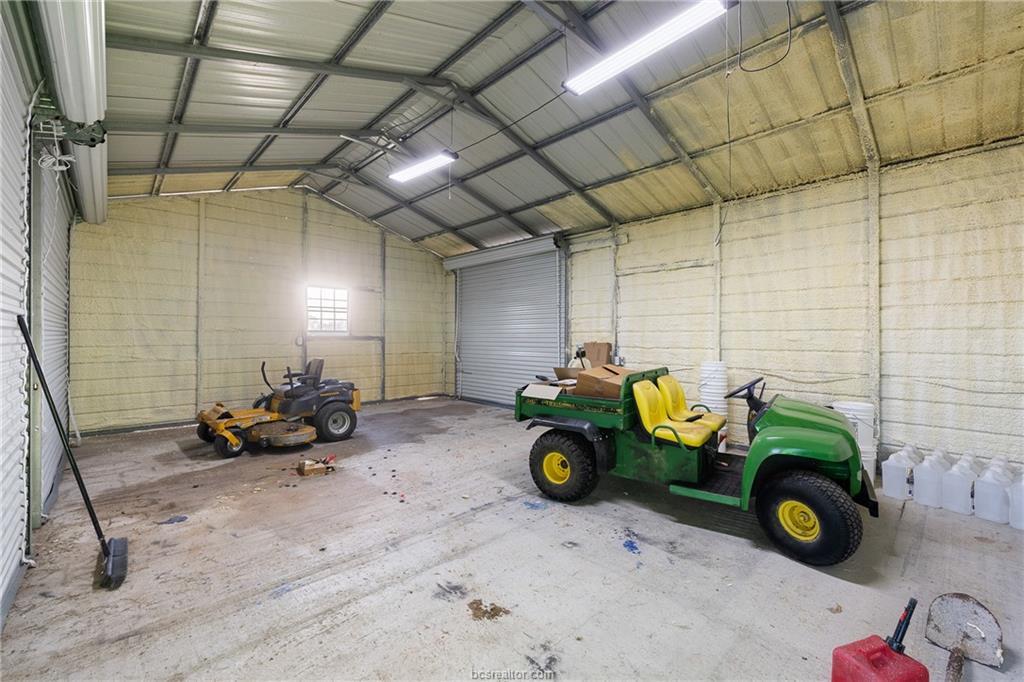 2361 Smetana Rd, Bryan, TX 77807