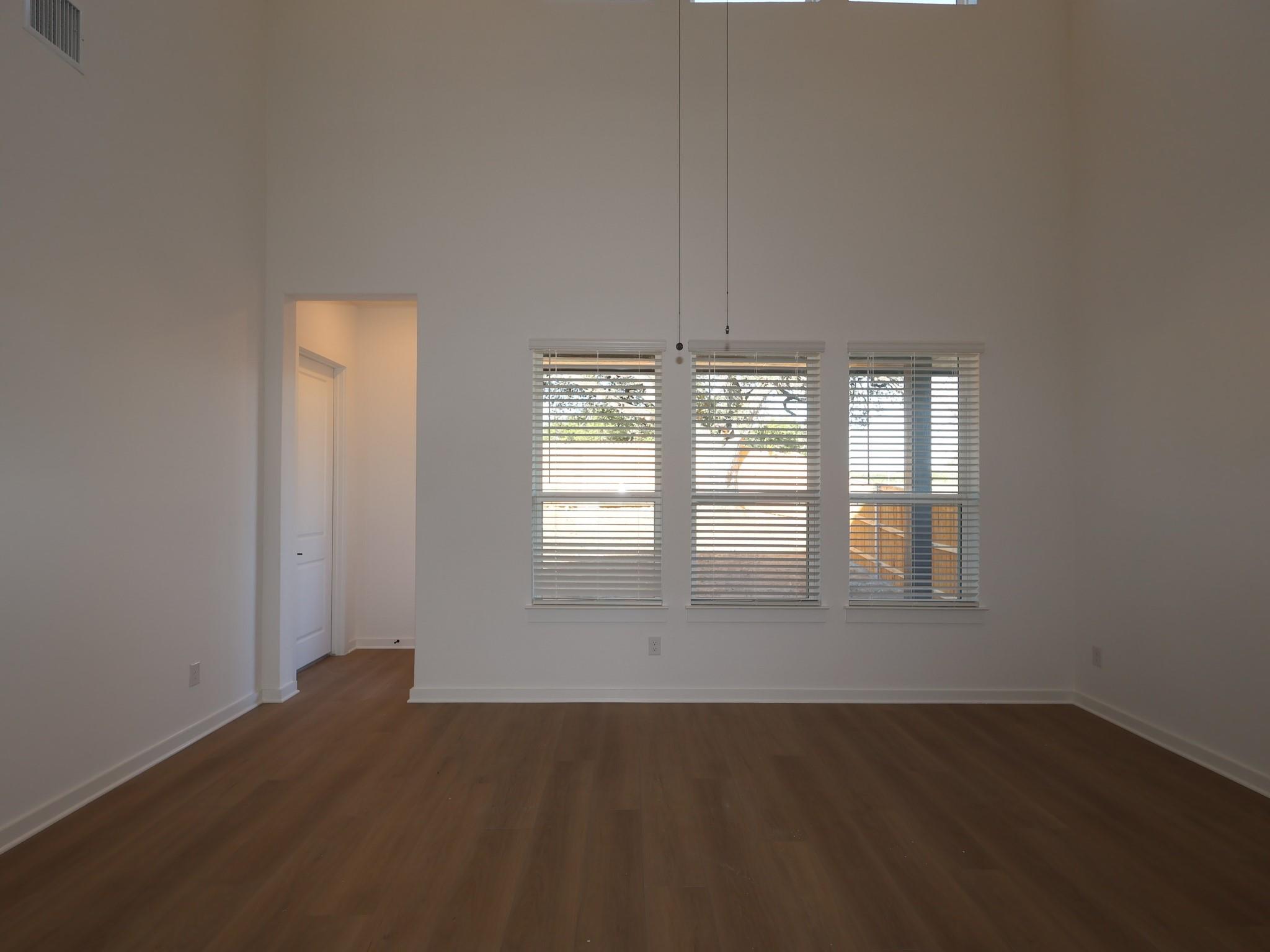 458 Bishop Wood Rd, Dripping Springs, TX 78620