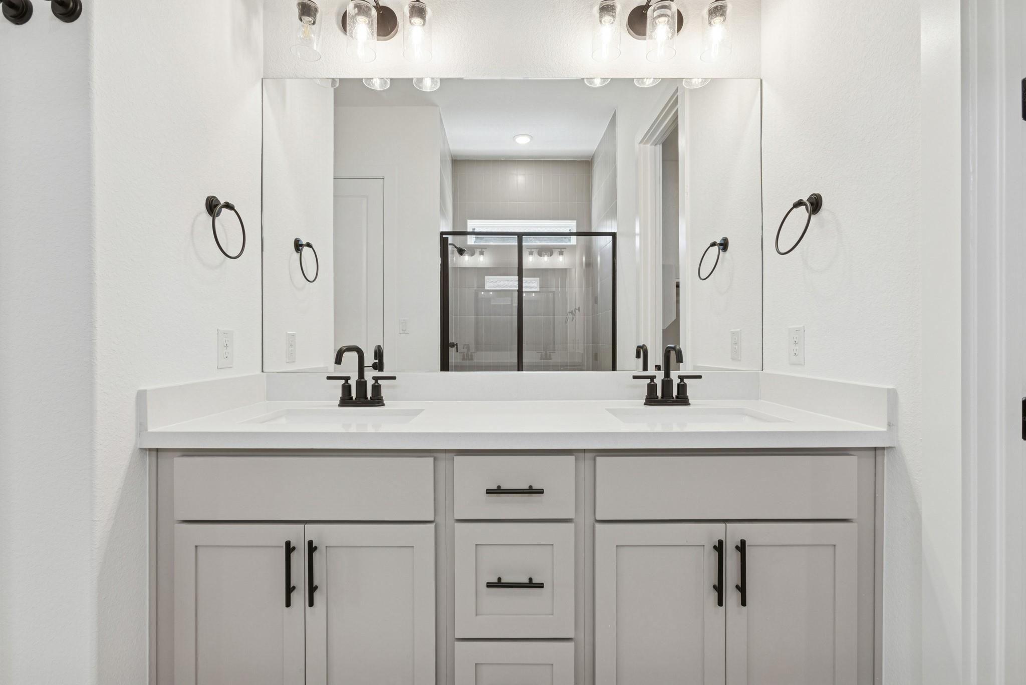 458 Bishop Wood Rd, Dripping Springs, TX 78620