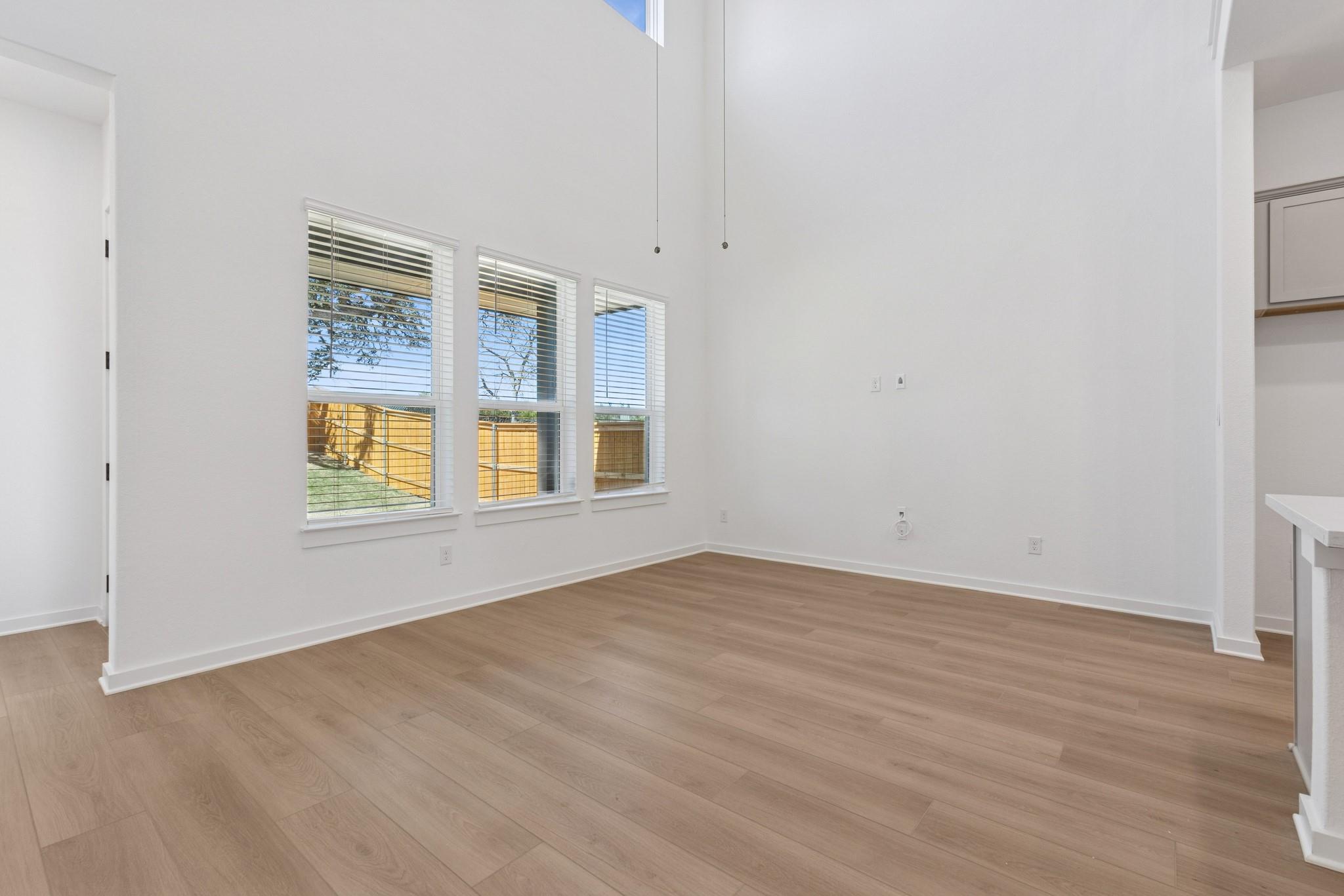 458 Bishop Wood Rd, Dripping Springs, TX 78620