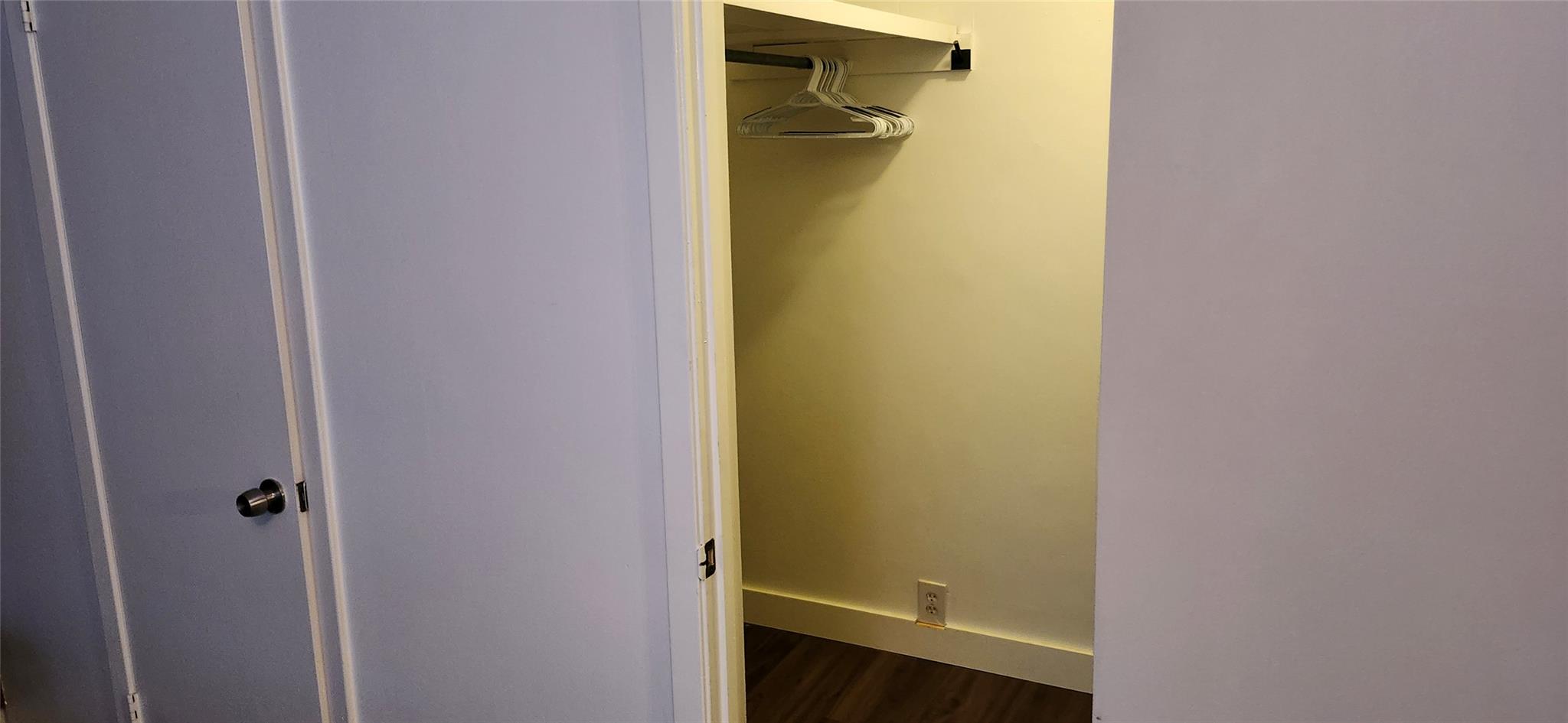 1240 Barton Hills Dr # 102, Austin, TX 78704