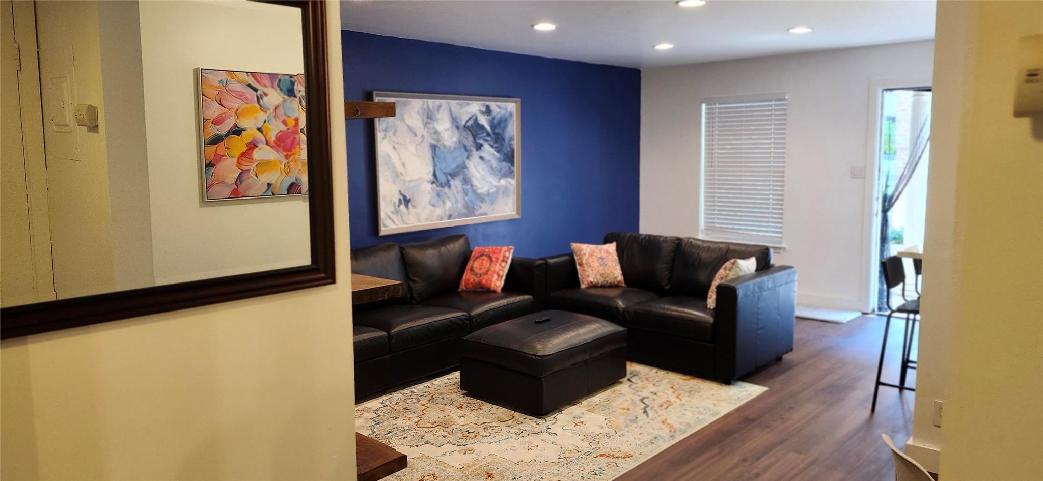 1240 Barton Hills Dr # 102, Austin, TX 78704