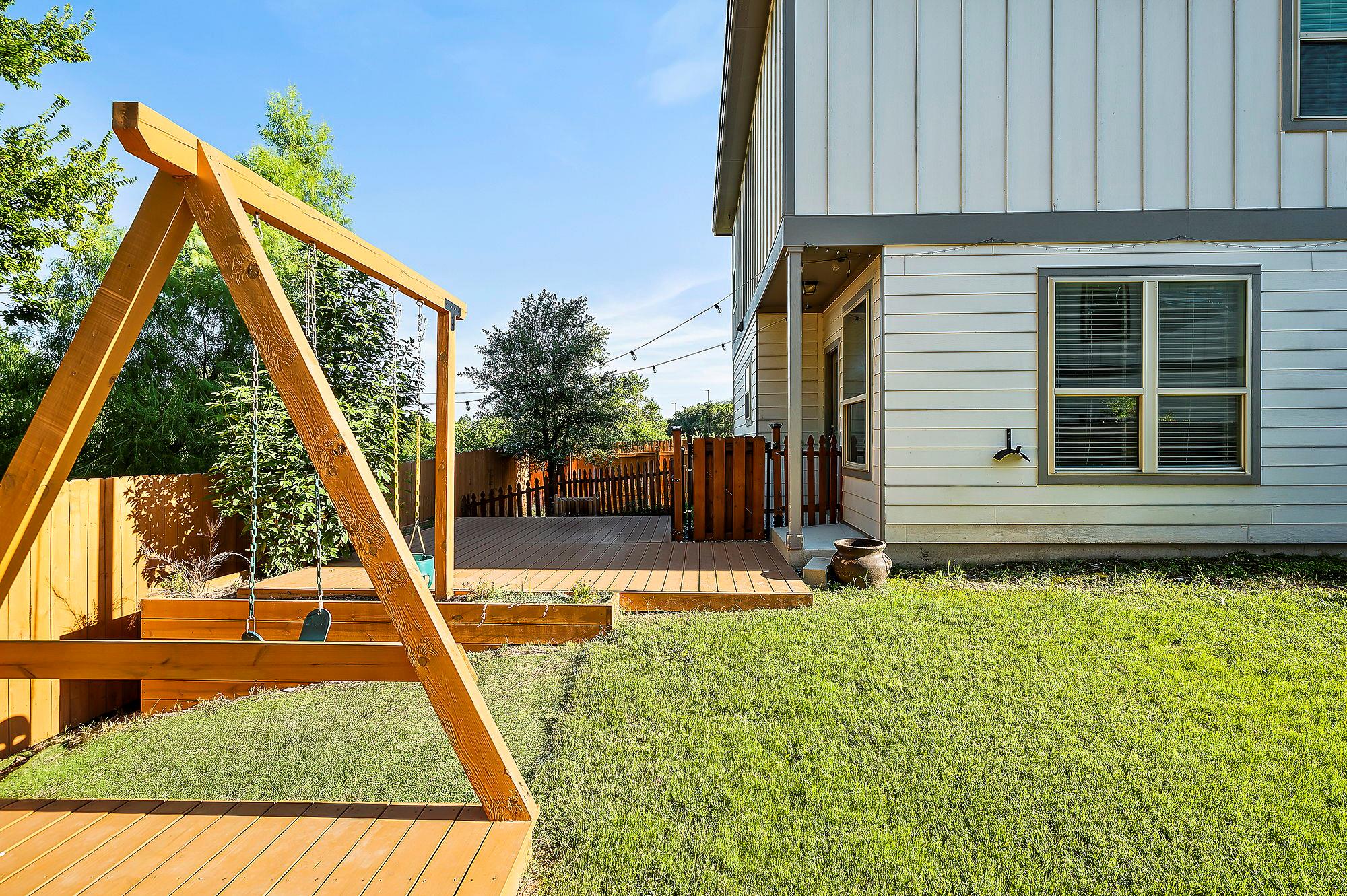 800 Totis Rd, Austin, TX 78748