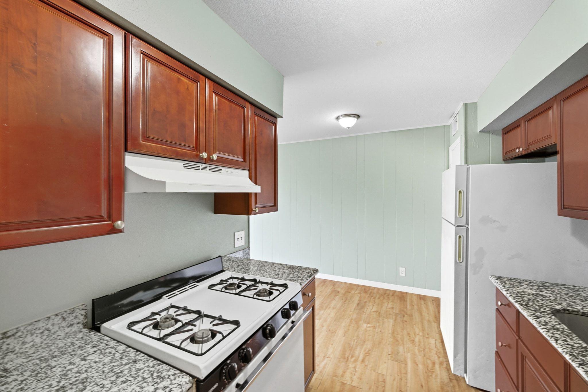 2208 Mission Hill Cir # 103, Austin, TX 78741