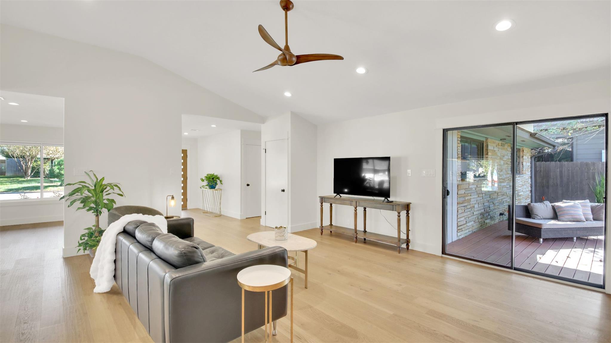 7510 Daugherty St, Austin, TX 78757