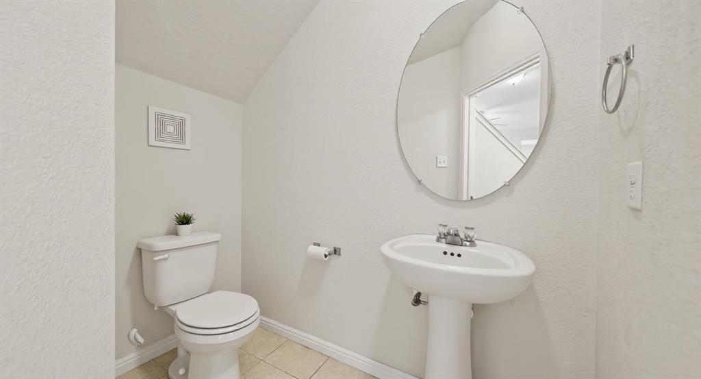 5809 Needle Nook Ct, Austin, TX 78744