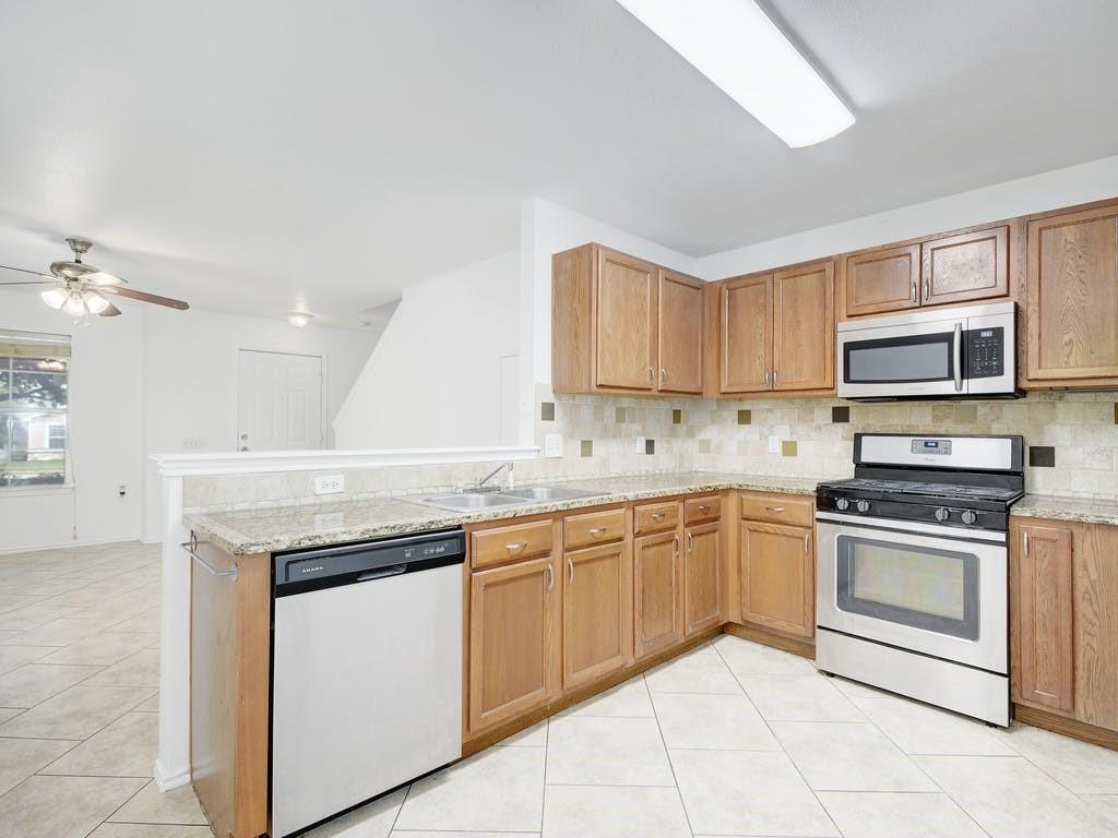 13600 Briarcreek Loop, Manor, TX 78653