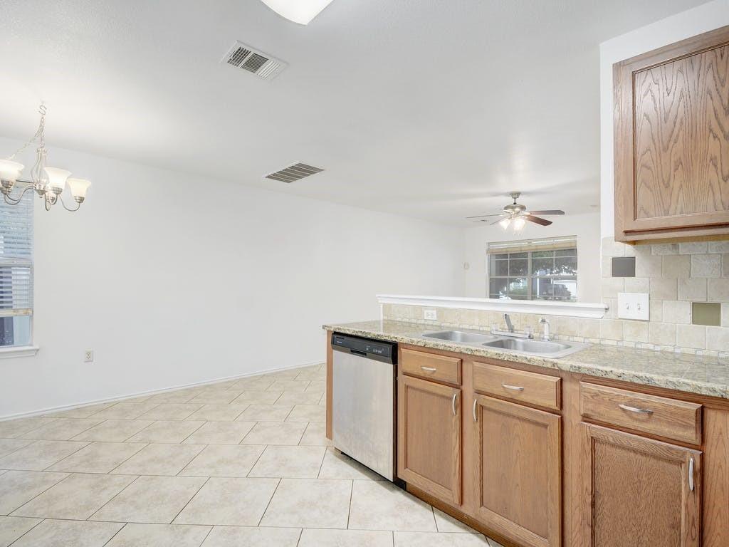 13600 Briarcreek Loop, Manor, TX 78653