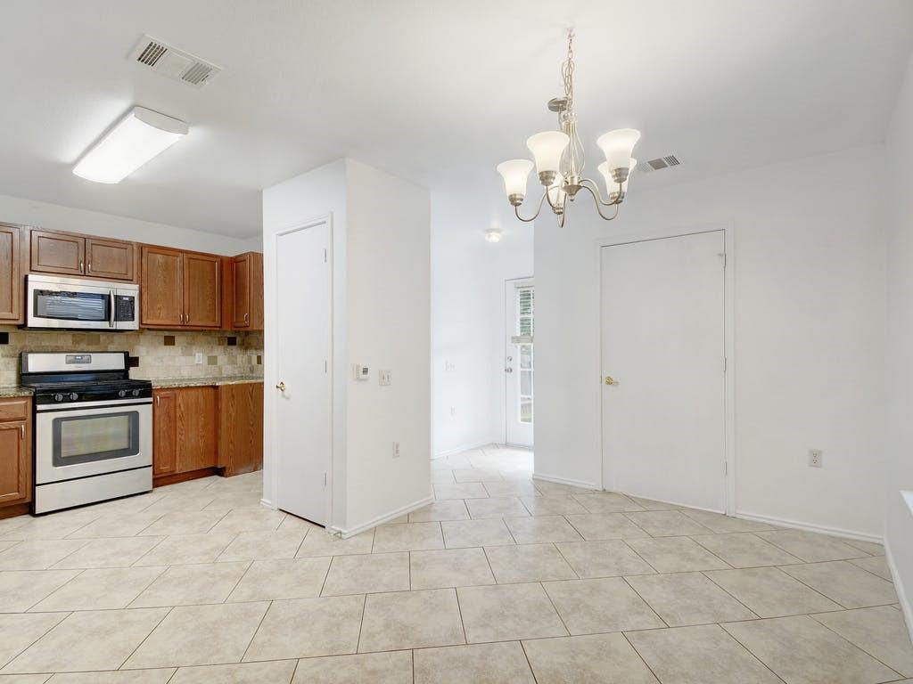 13600 Briarcreek Loop, Manor, TX 78653