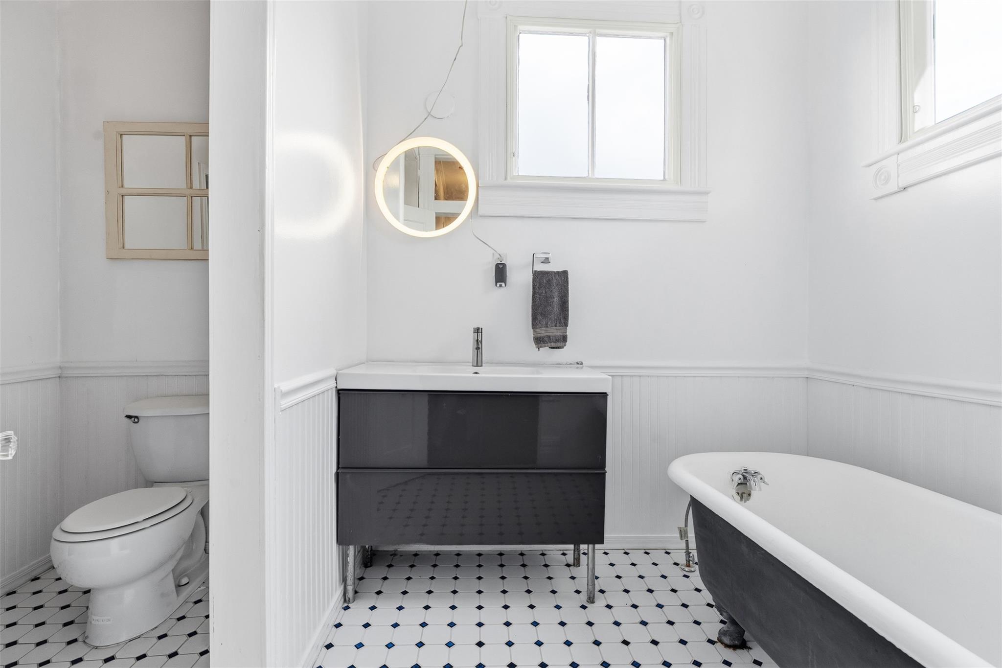 404 E 9th Ave, Belton, TX 76513