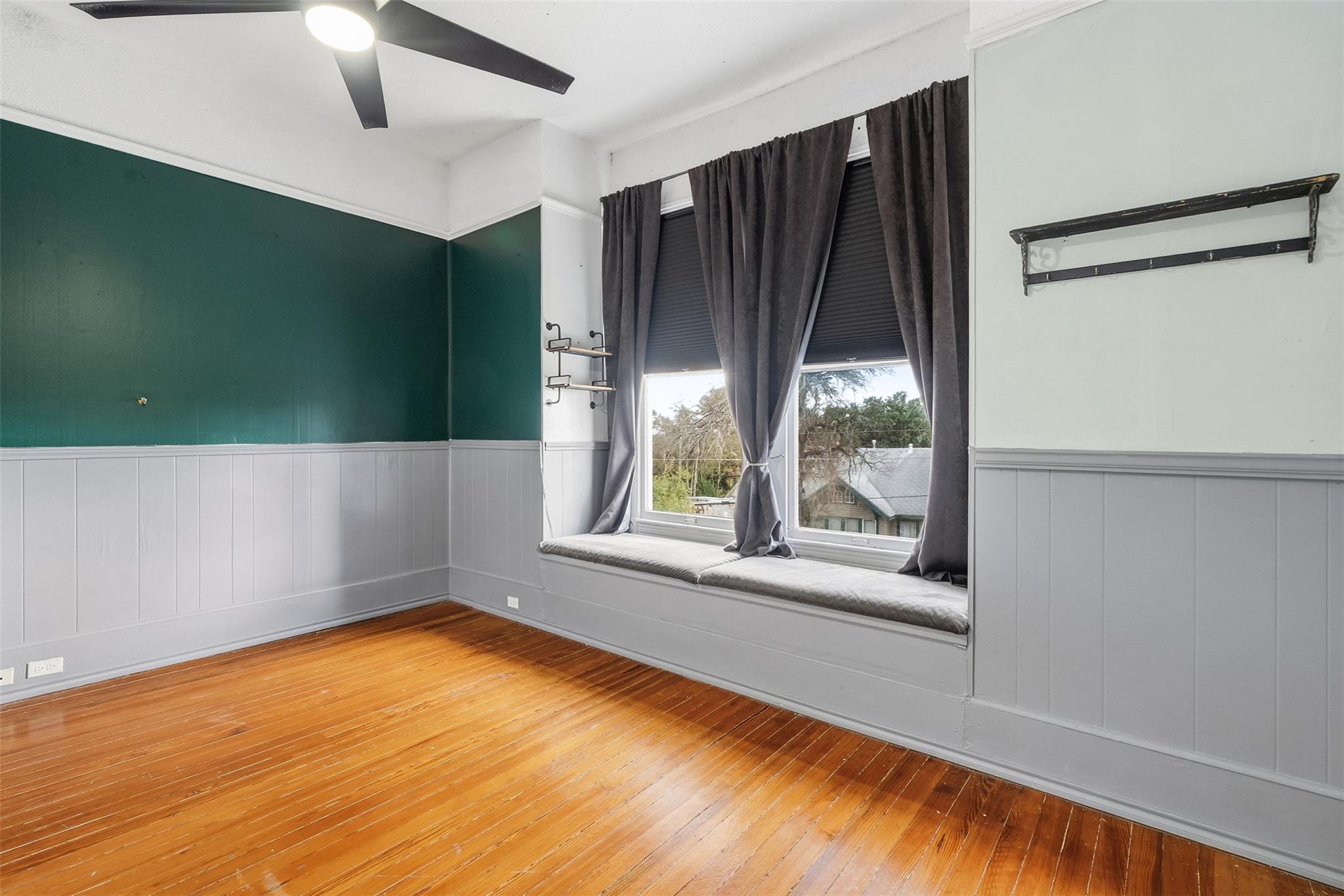 404 E 9th Ave, Belton, TX 76513