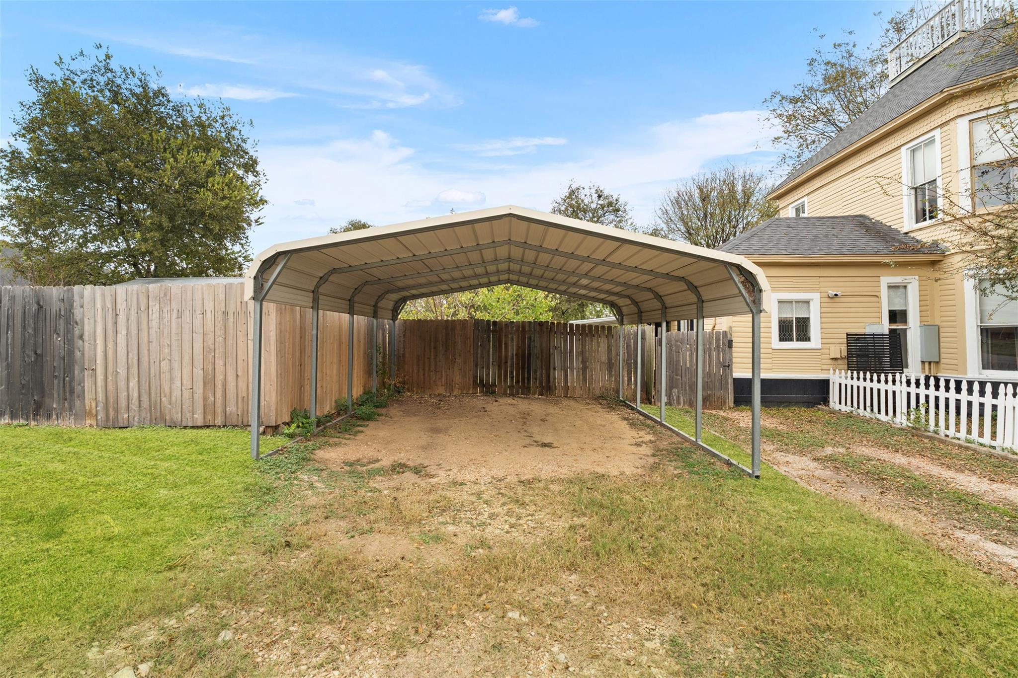 404 E 9th Ave, Belton, TX 76513