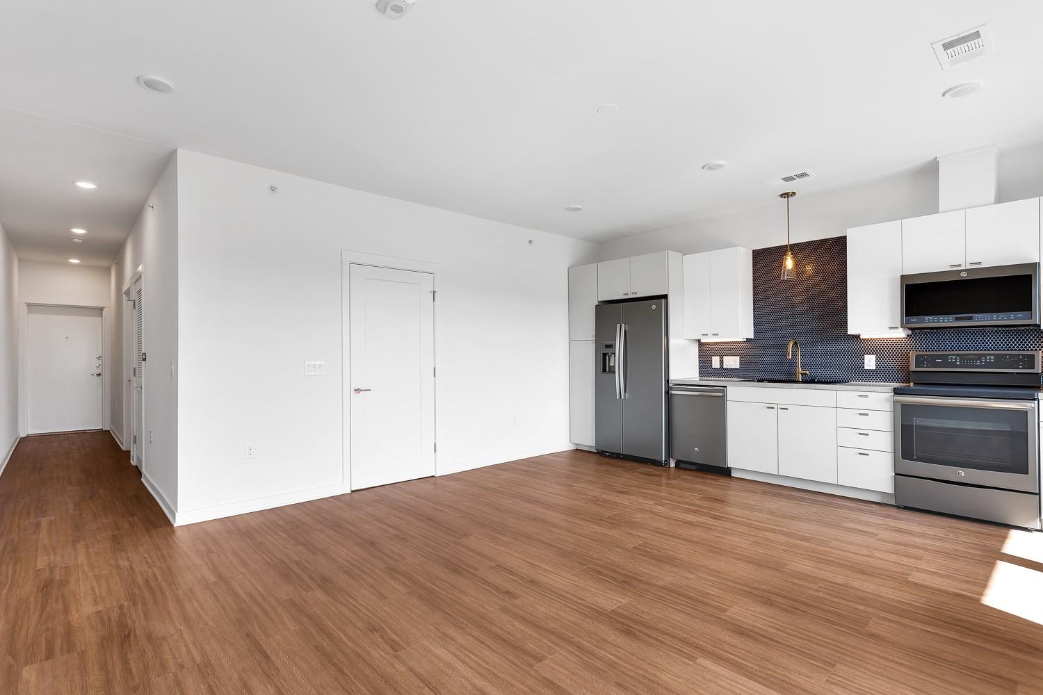 4361 S Congress Ave # 325, Austin, TX 78745