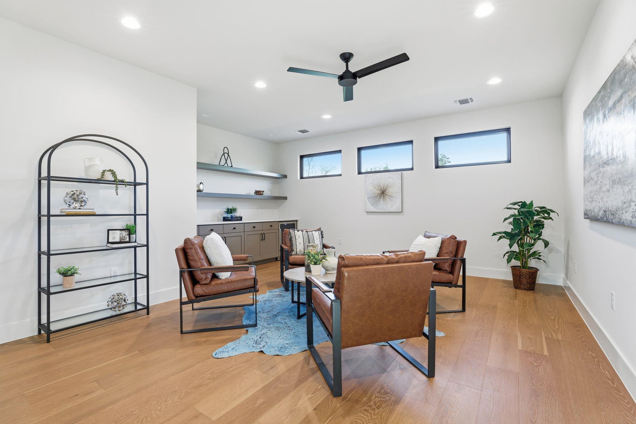 6408 Nasco Dr, Austin, TX 78757