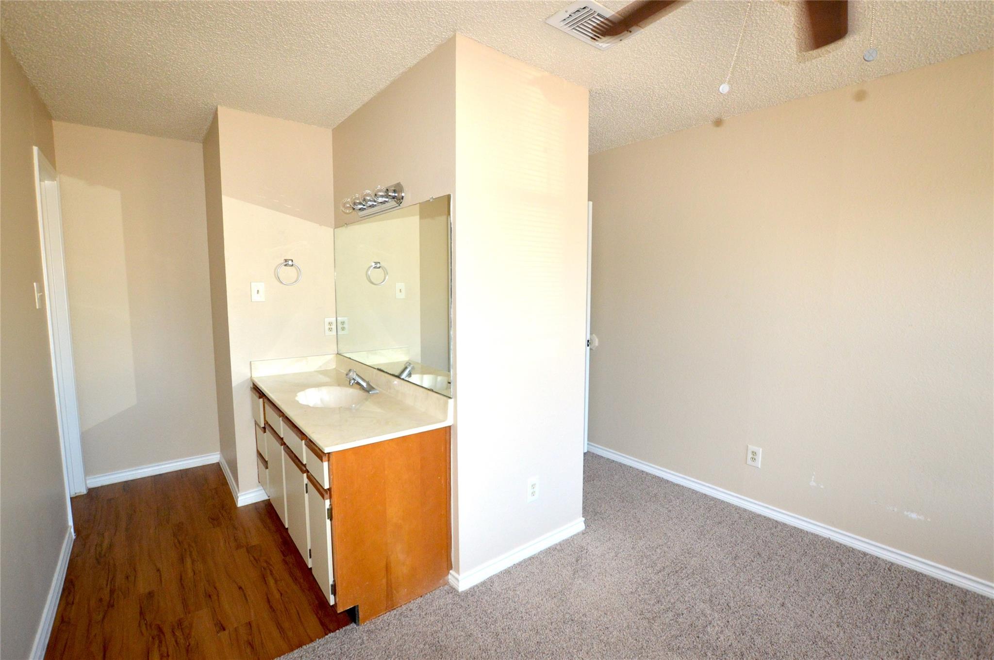 2607 ALCOTT Ln # A, Austin, TX 78748