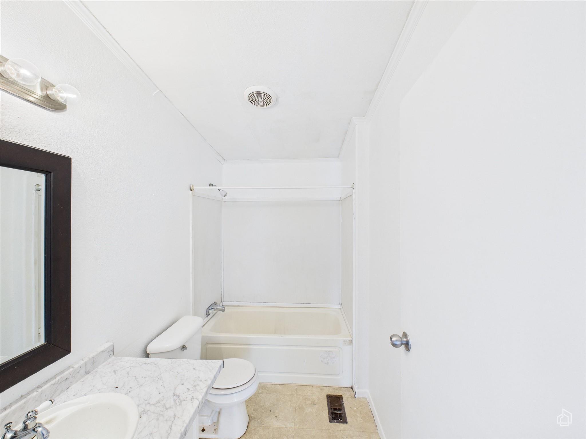 4601 Magin Meadow Dr, Austin, TX 78744