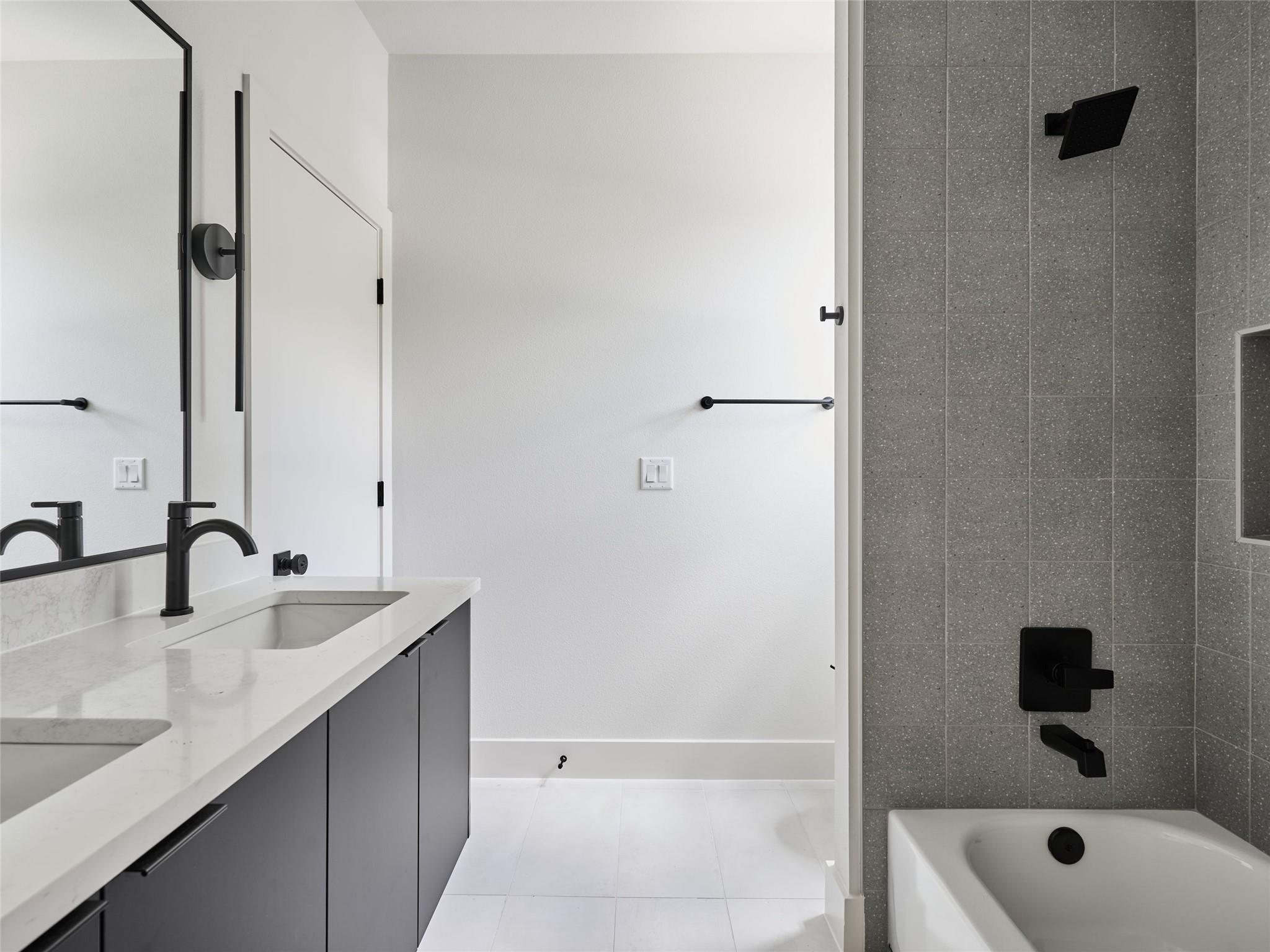 412 Hackberry Ln # 2, Austin, TX 78753