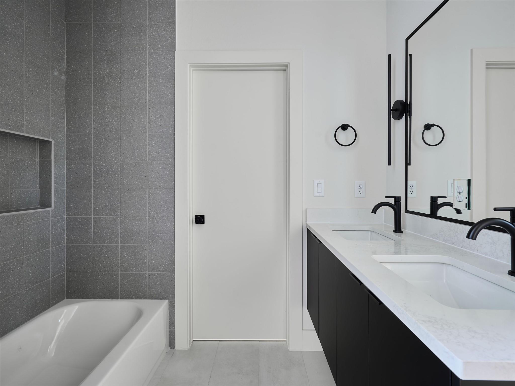 412 Hackberry Ln # 2, Austin, TX 78753