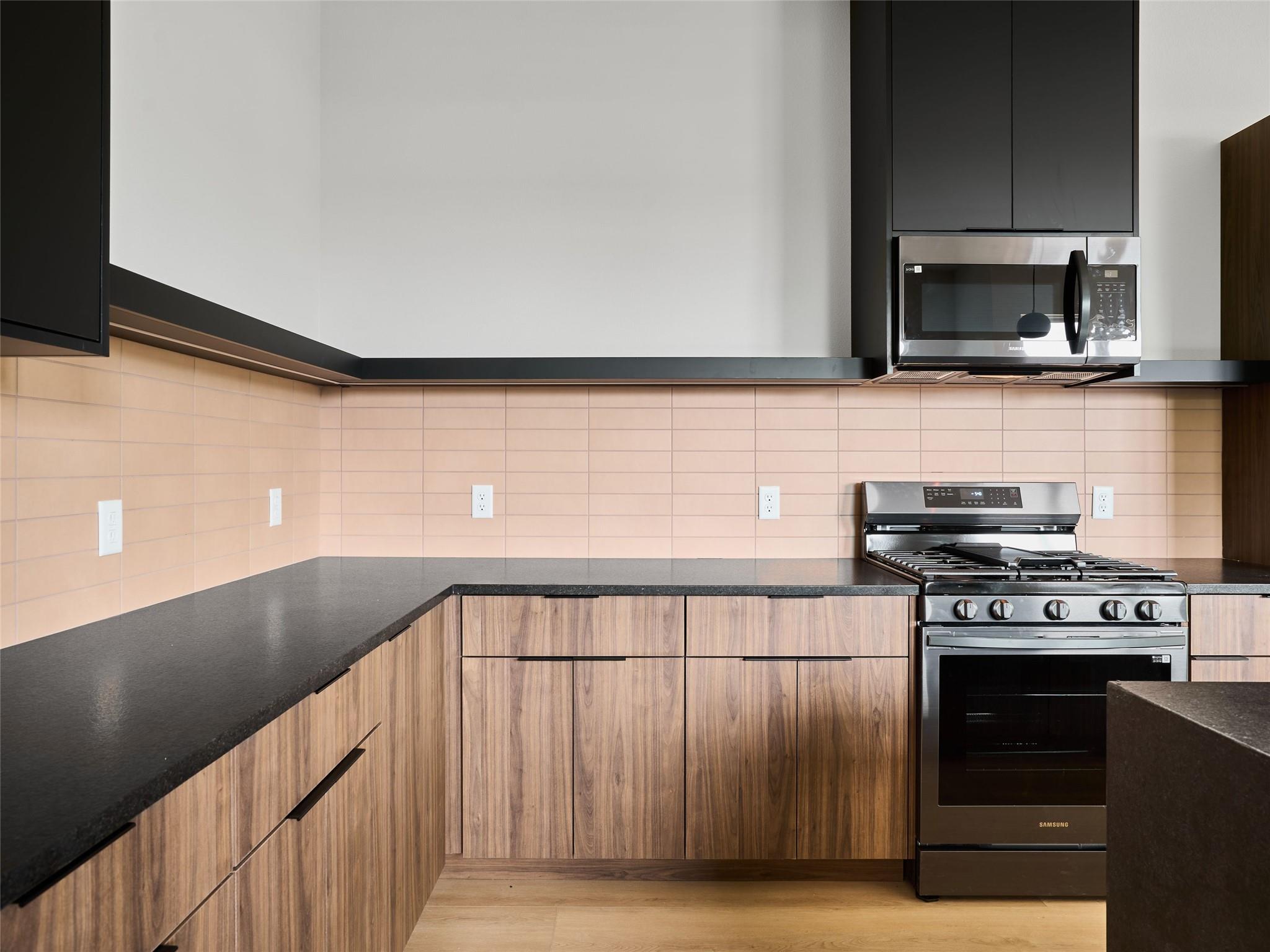 412 Hackberry Ln # 2, Austin, TX 78753