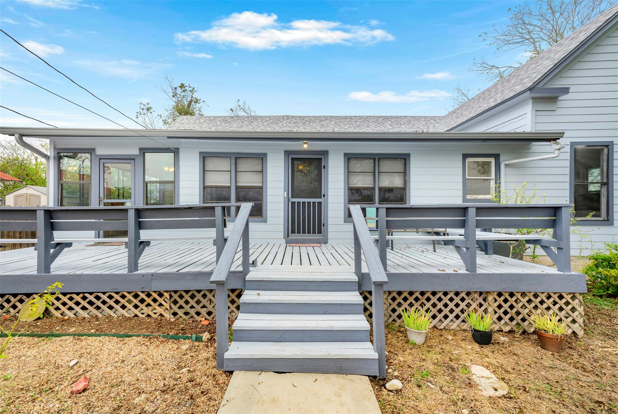 2102 Staples Rd, San Marcos, TX 78666