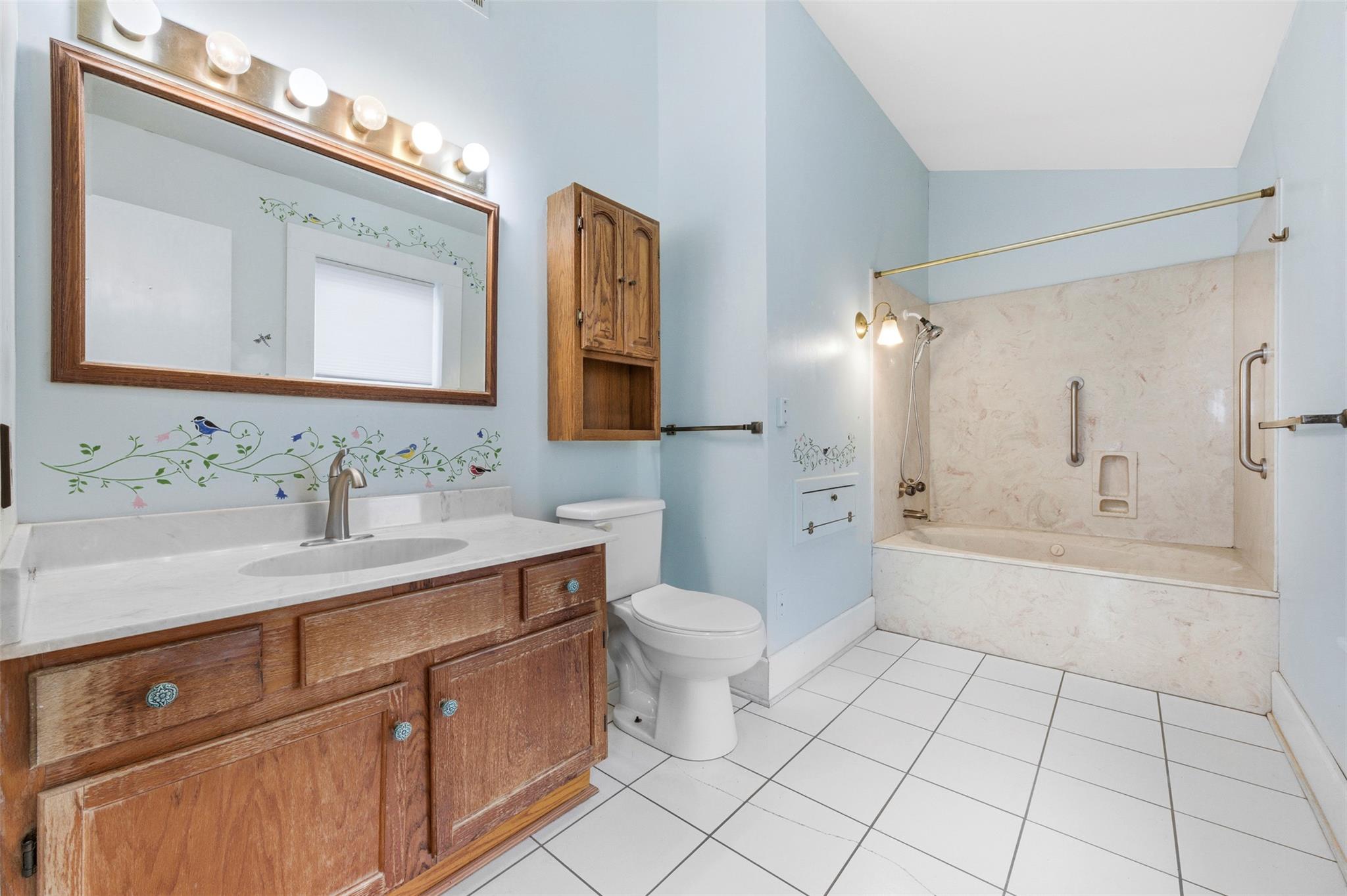 2102 Staples Rd, San Marcos, TX 78666