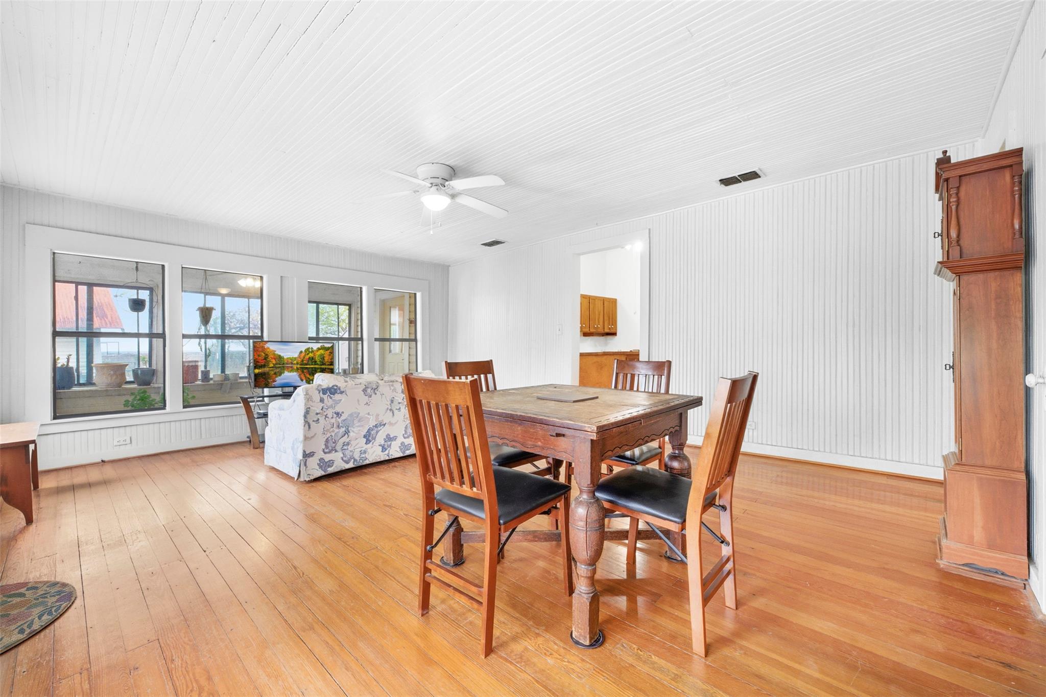 2102 Staples Rd, San Marcos, TX 78666