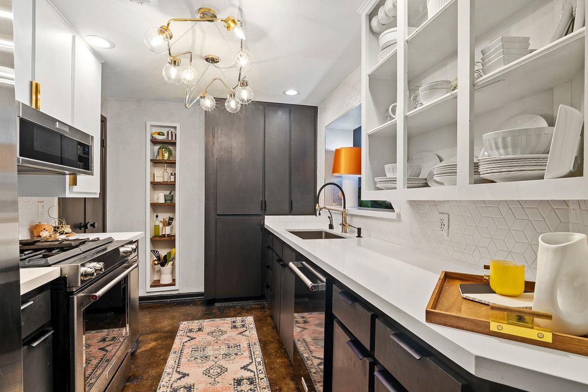 1707 Spyglass Dr # 123, Austin, TX 78746