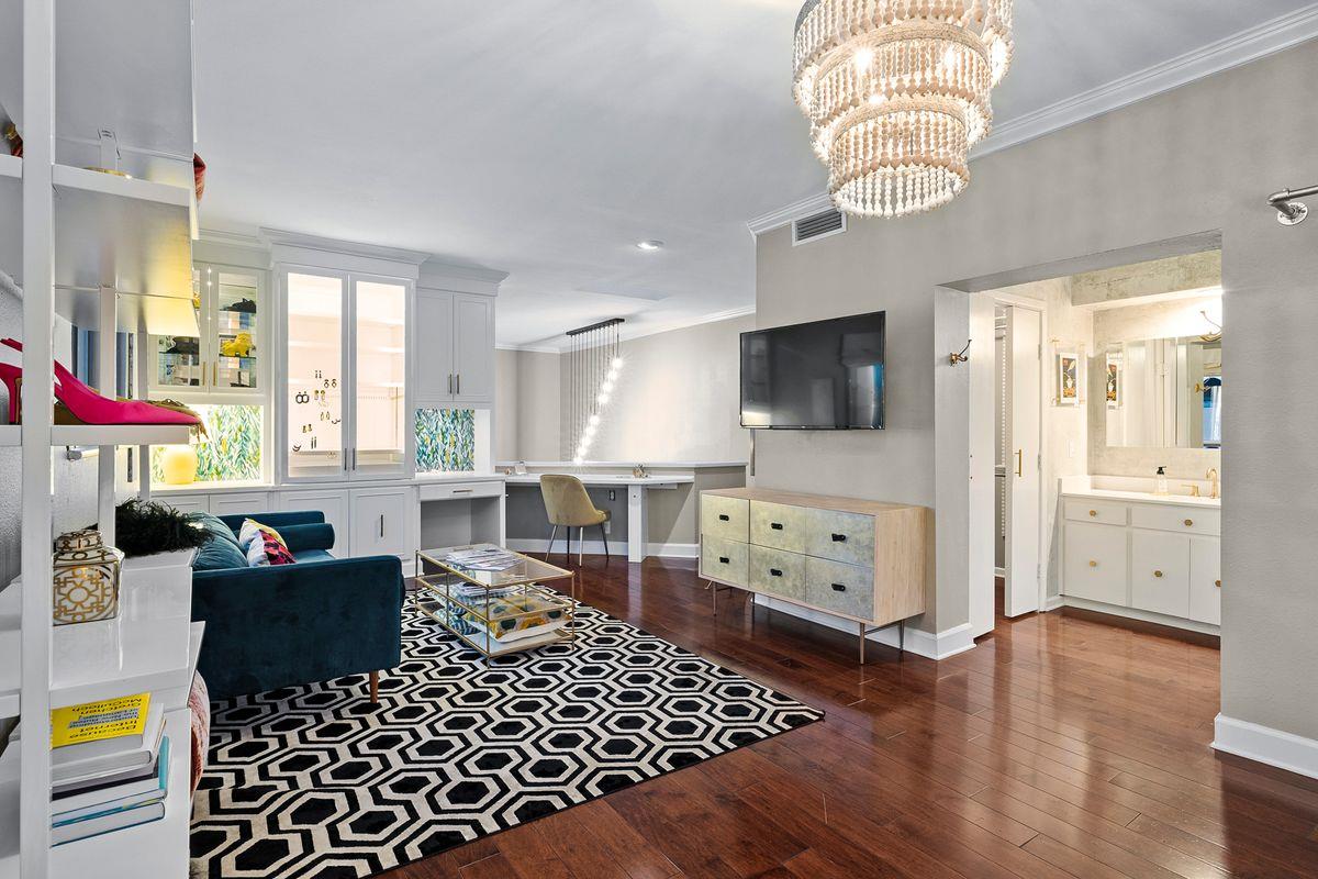 1707 Spyglass Dr # 123, Austin, TX 78746