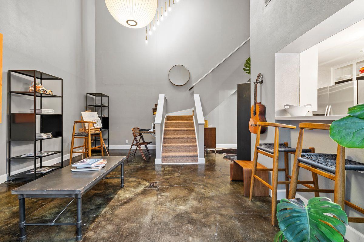 1707 Spyglass Dr # 123, Austin, TX 78746