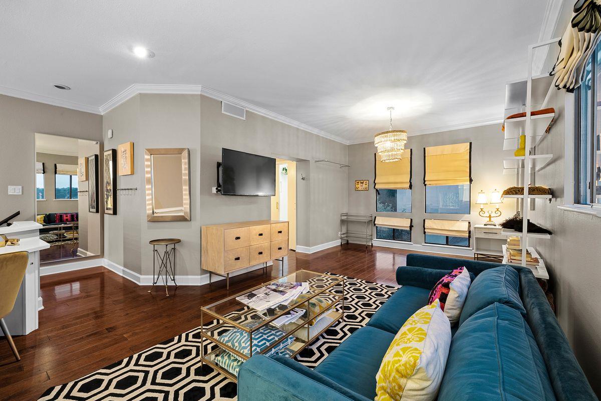 1707 Spyglass Dr # 123, Austin, TX 78746