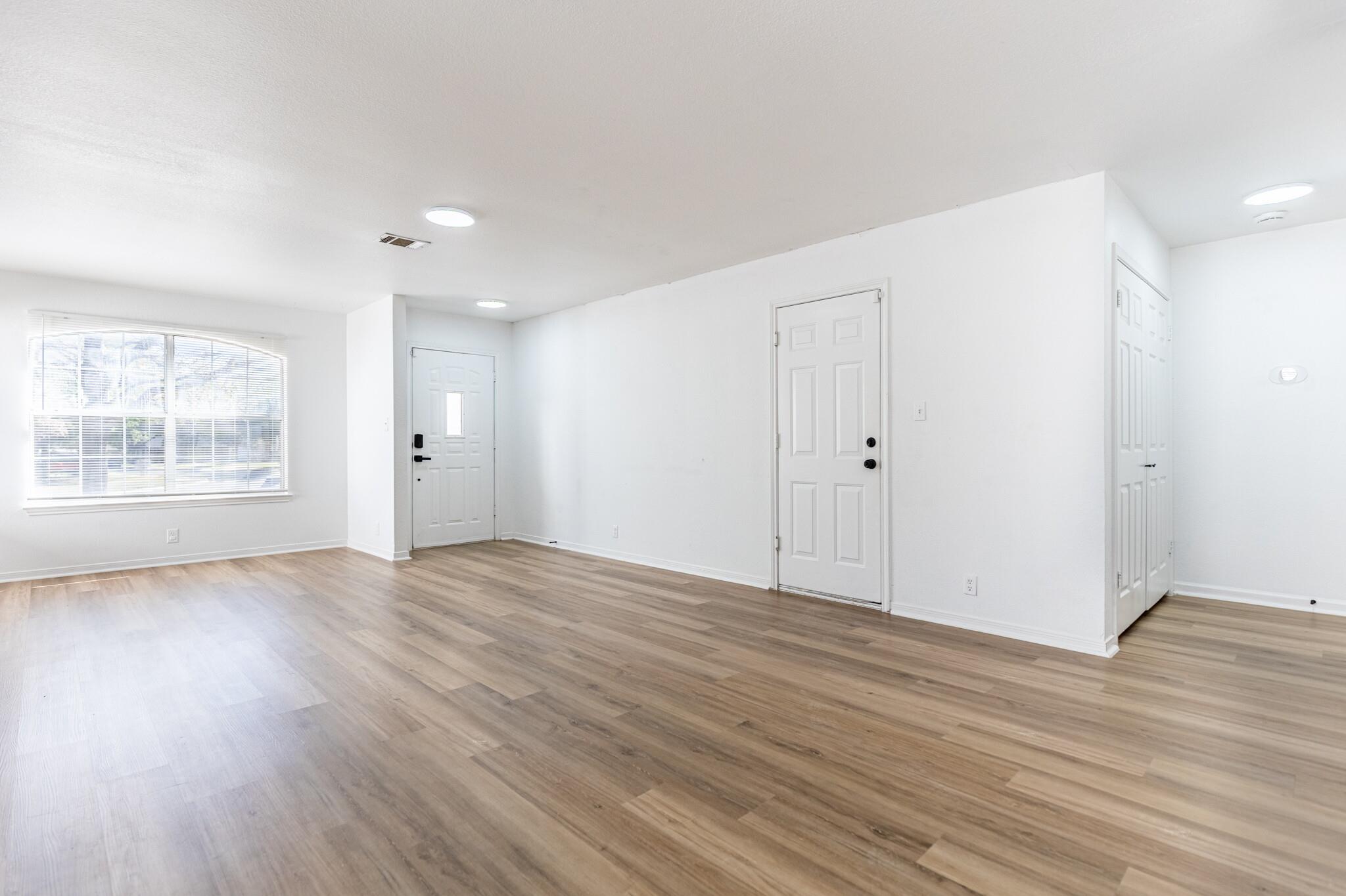 2012 Balsam Way, Round Rock, TX 78665