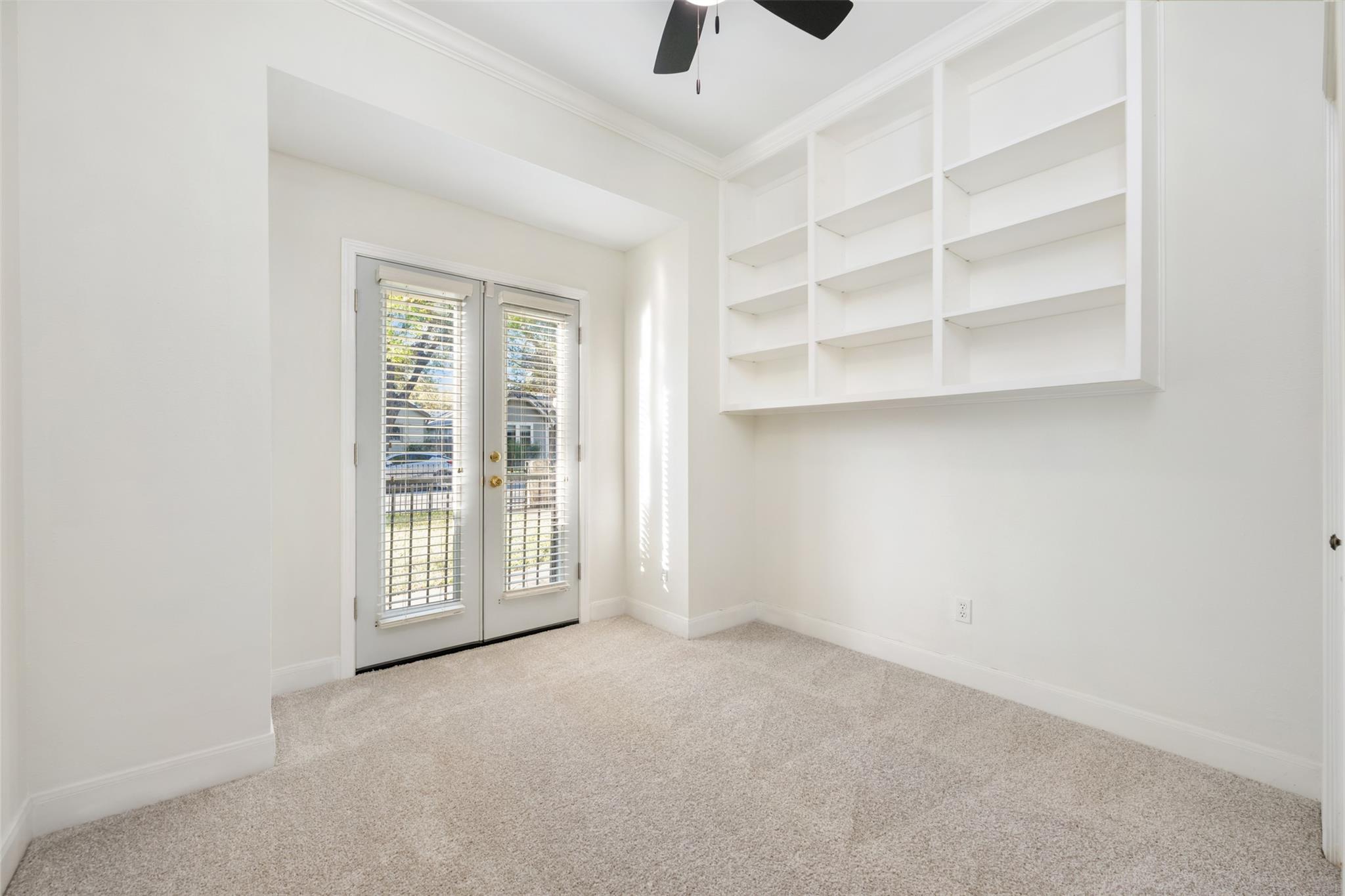 4111 Burnet Rd W, Austin, TX 78756