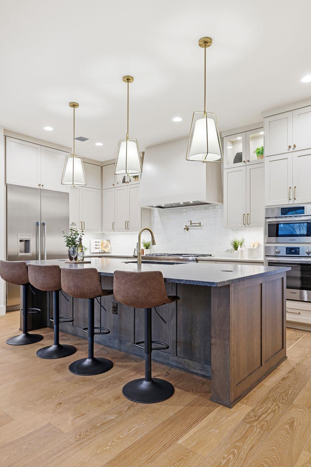 4508 Finley Dr, Austin, TX 78731