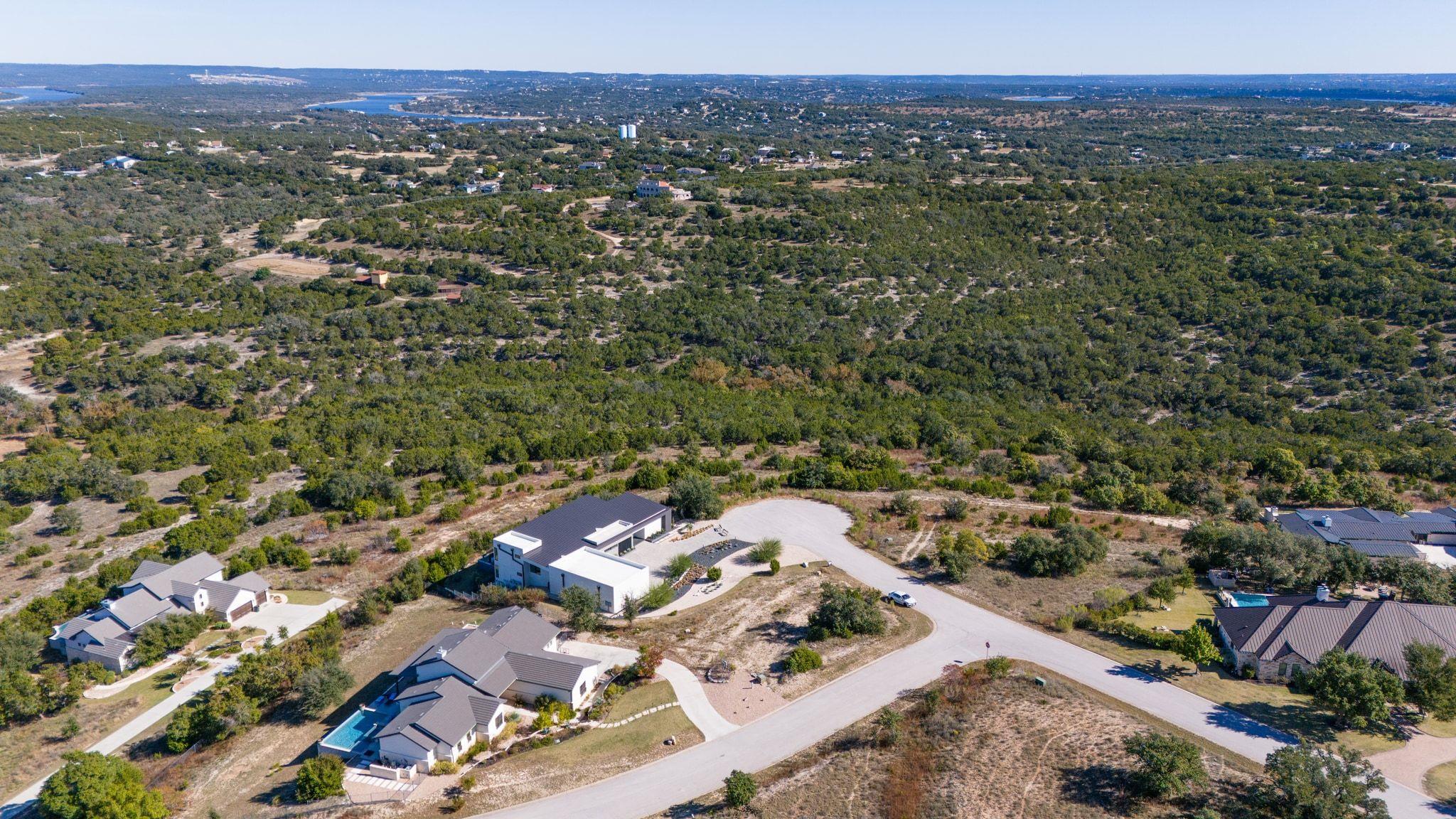1701 MOONLIGHT Trce, Spicewood, TX 78669