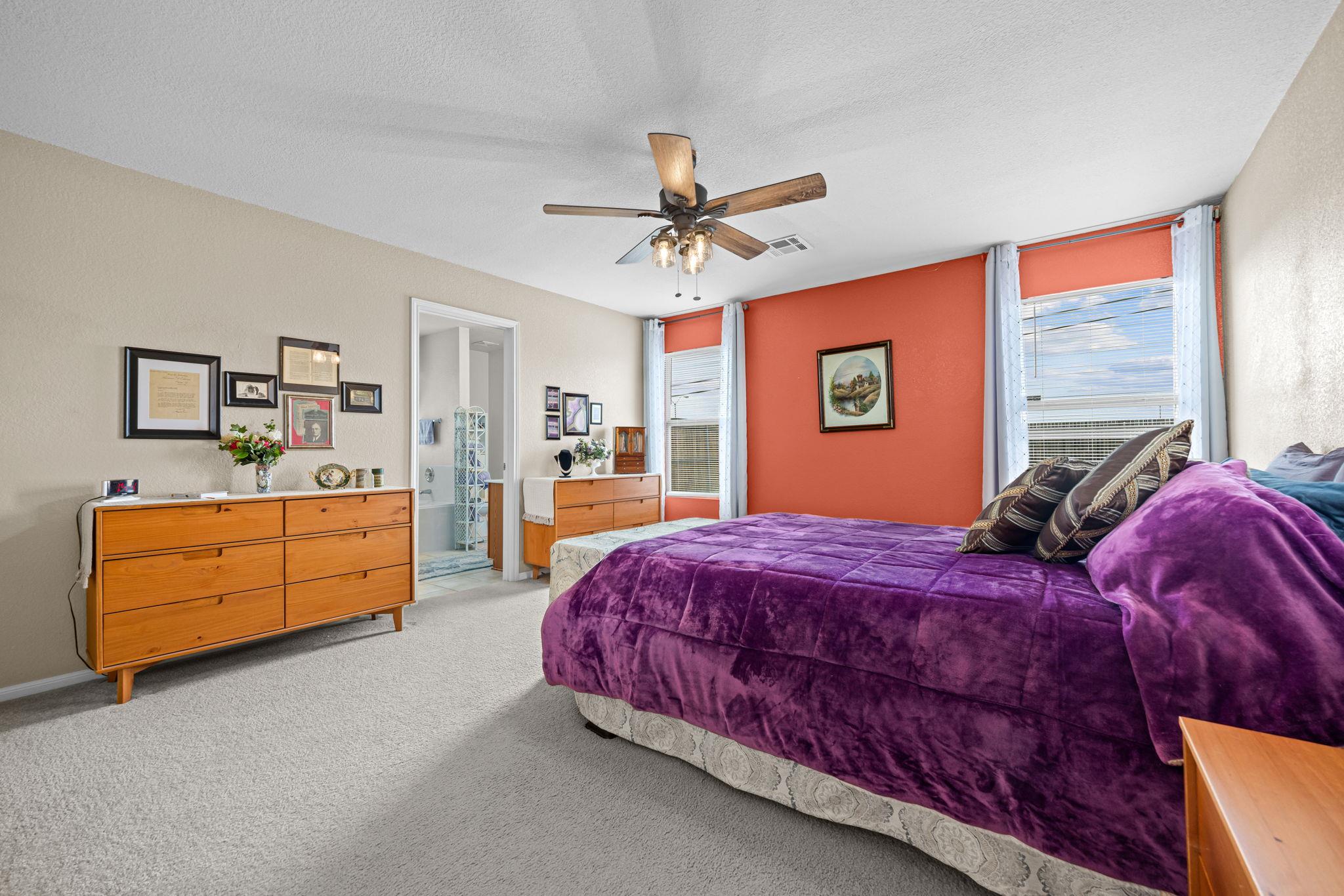 5318 Whistle Stop Dr, Temple, TX 76502