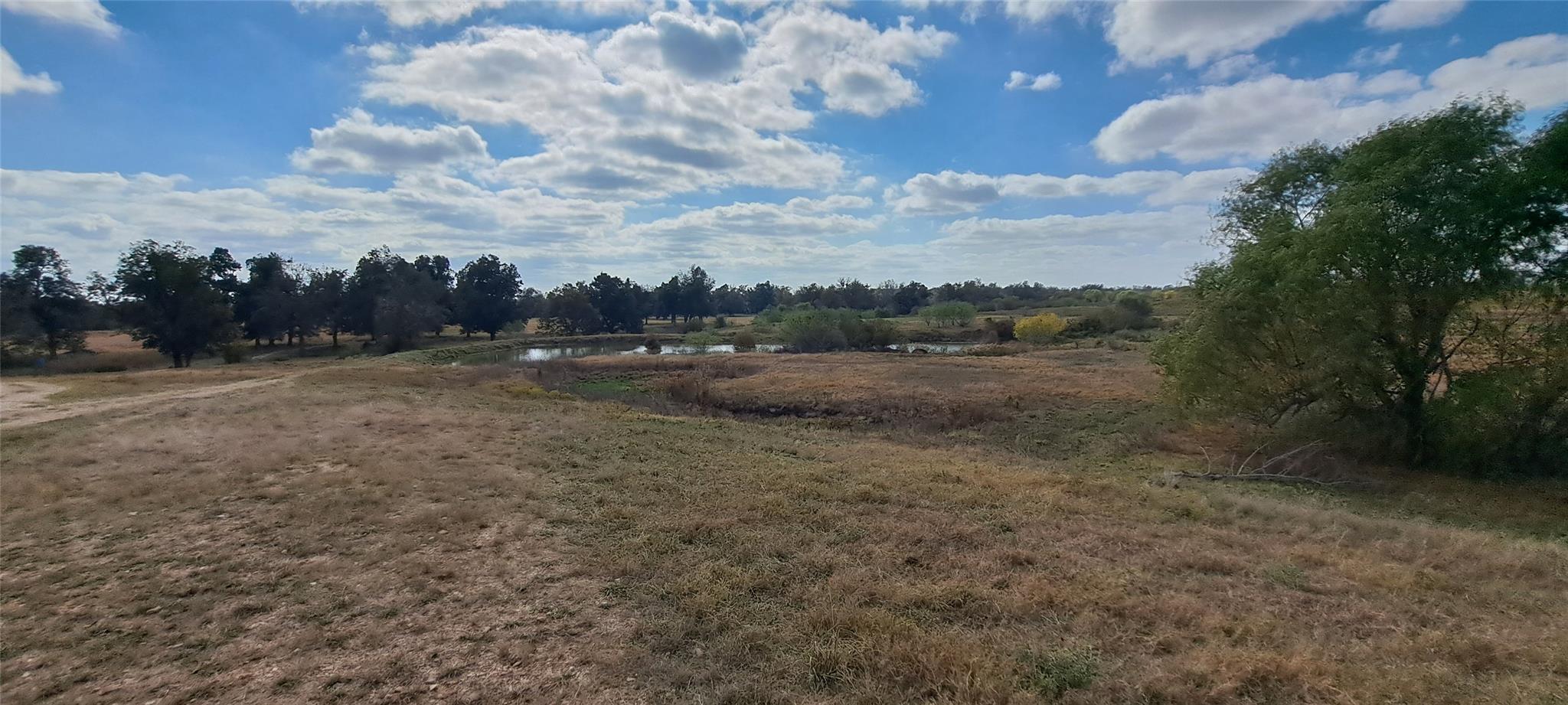 3432 County Road 206 Rd N, Cameron, TX 76520