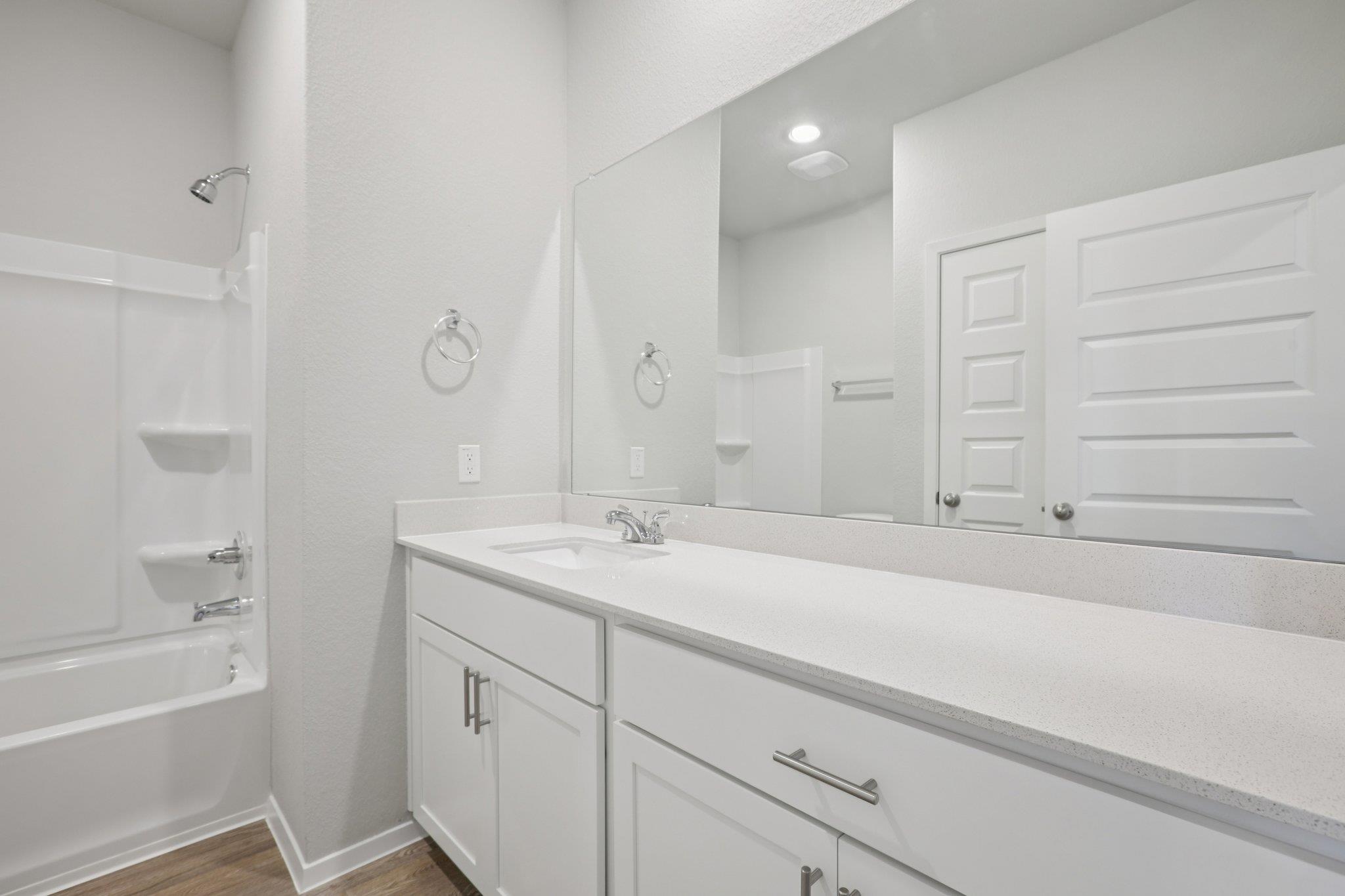 134 Summer Dr, Elgin, TX 78621