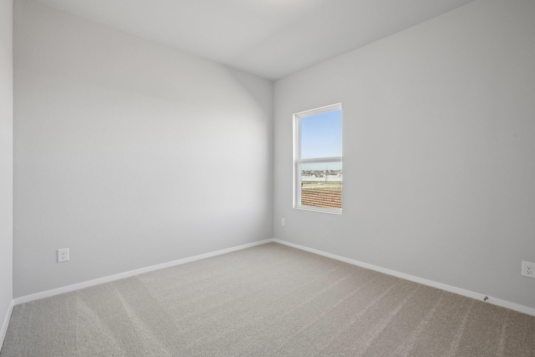 134 Summer Dr, Elgin, TX 78621