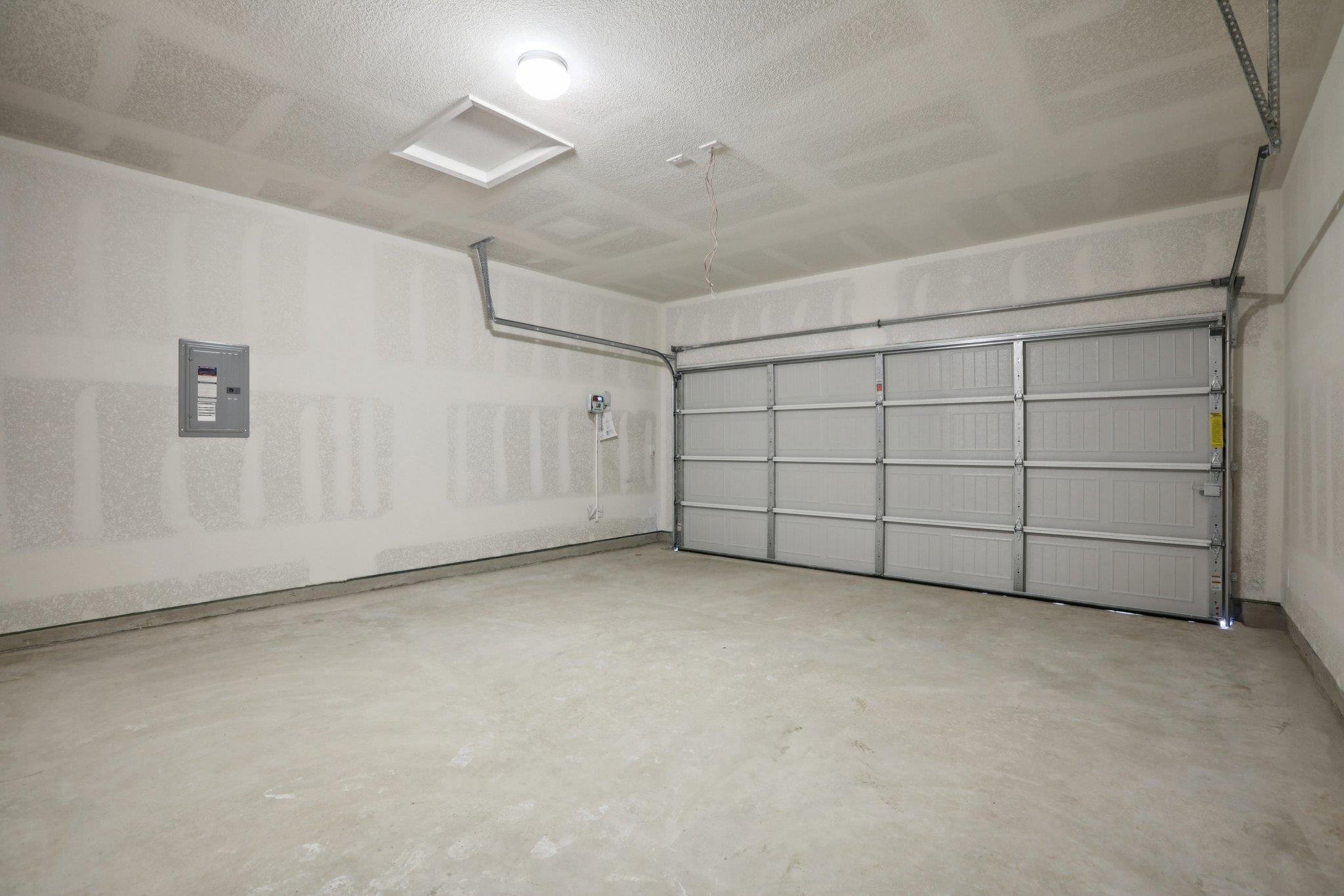 134 Summer Dr, Elgin, TX 78621