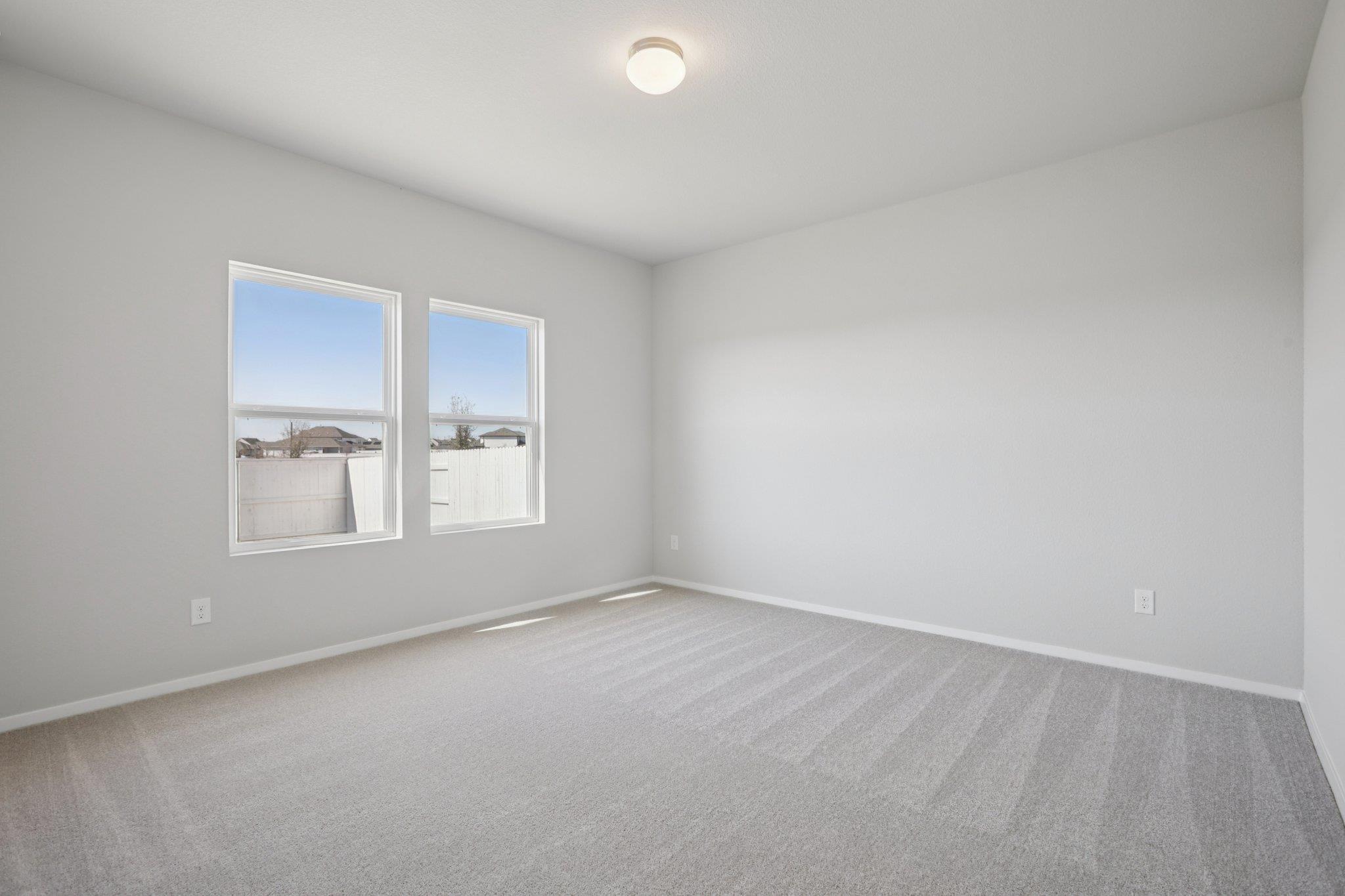 134 Summer Dr, Elgin, TX 78621