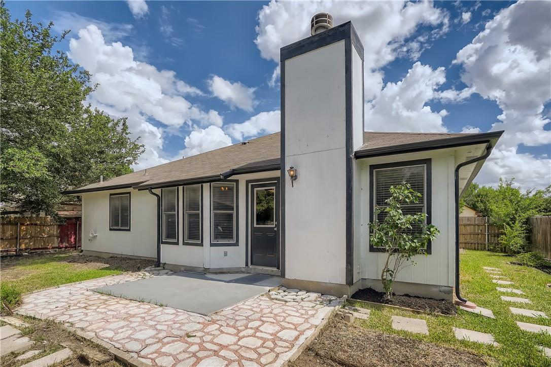 102 Evergreen Cir, Georgetown, TX 78626