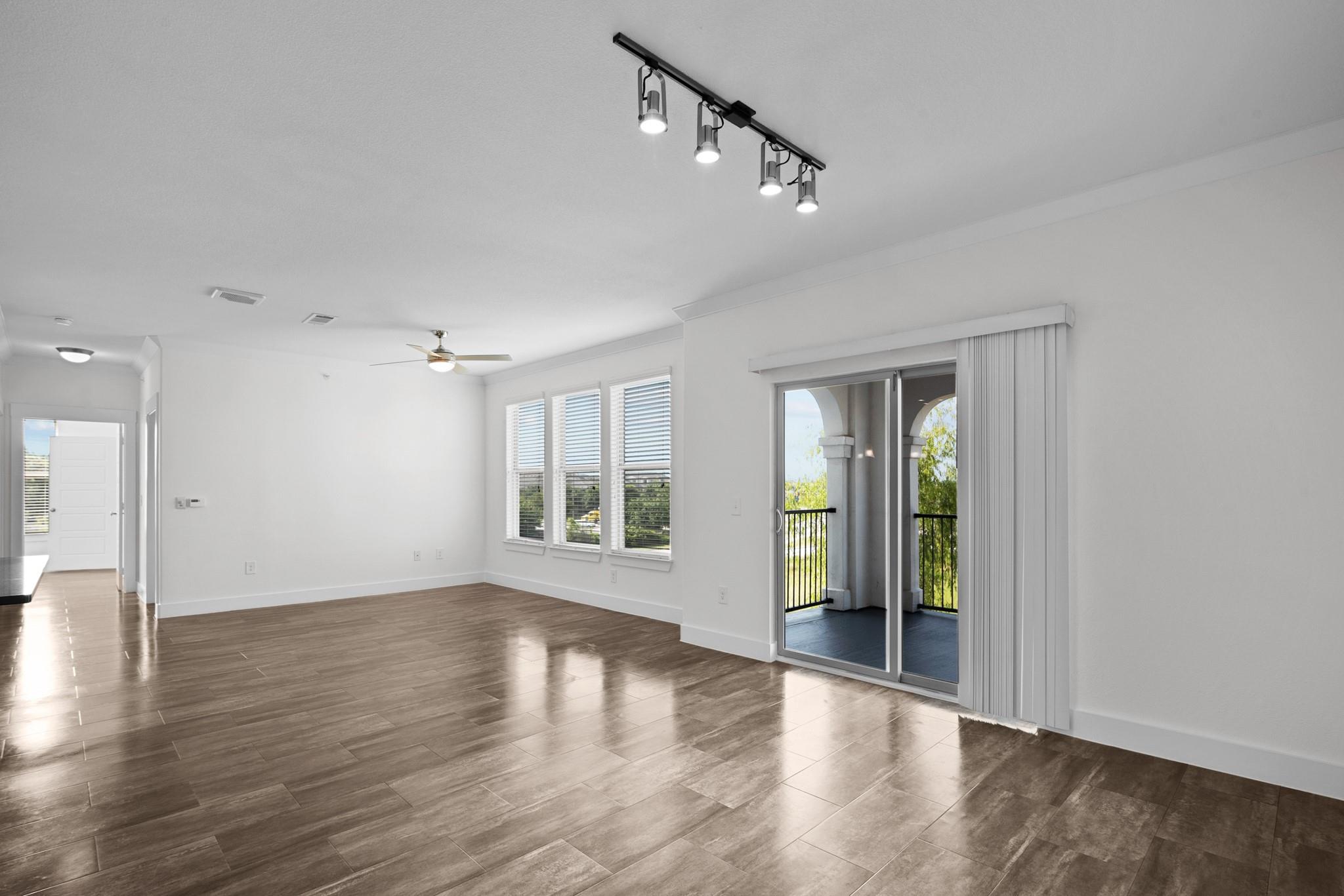 366 FM 1488 Rd # 937, Conroe, TX 77384