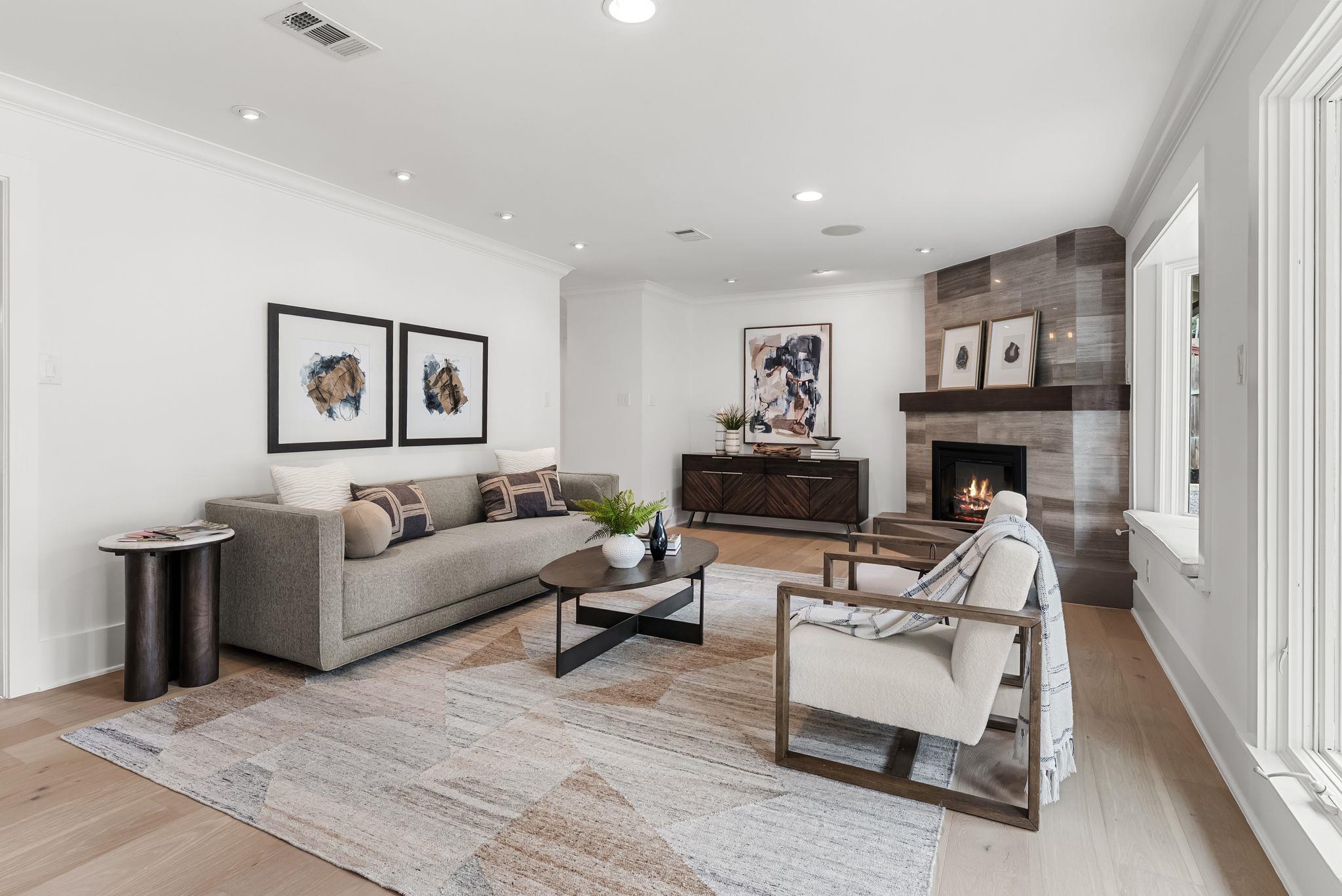 3415 Shinoak Dr, Austin, TX 78731