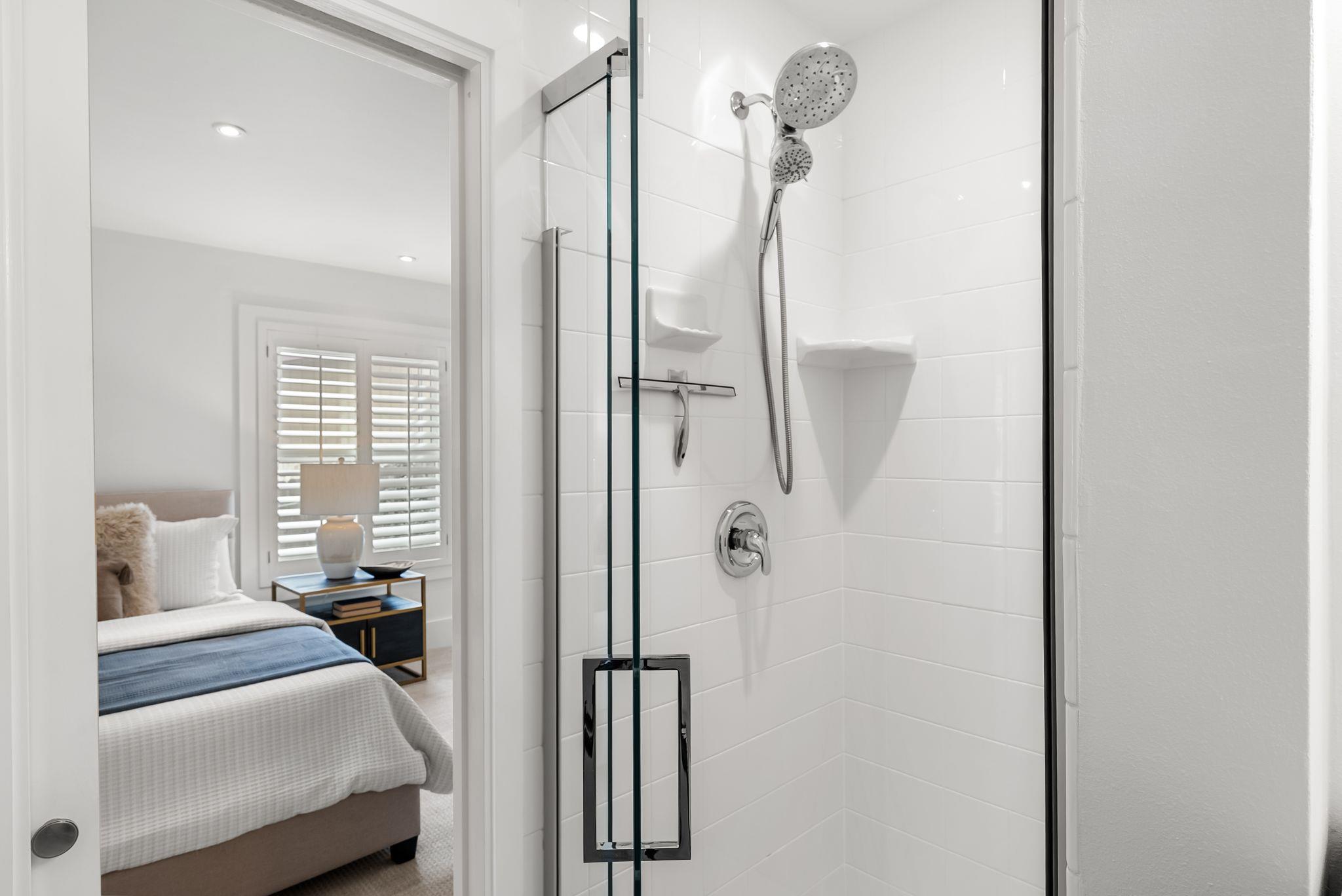 3415 Shinoak Dr, Austin, TX 78731