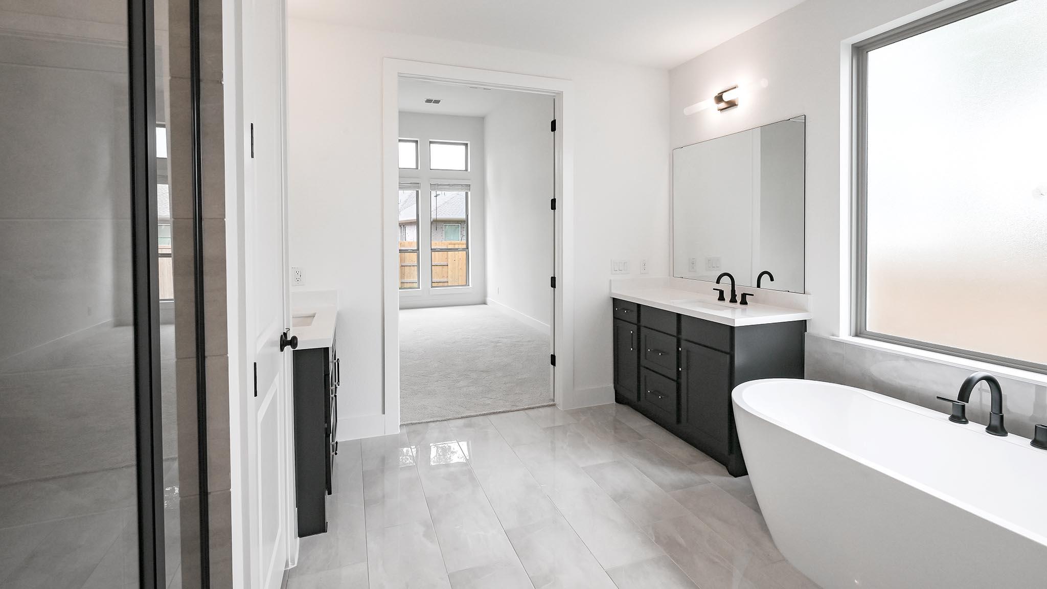 124 Brewer St, Kyle, TX 78640