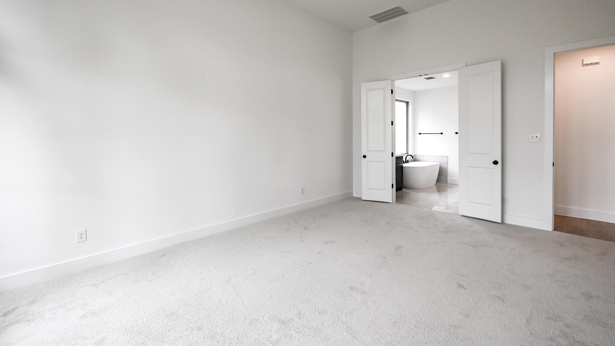 124 Brewer St, Kyle, TX 78640