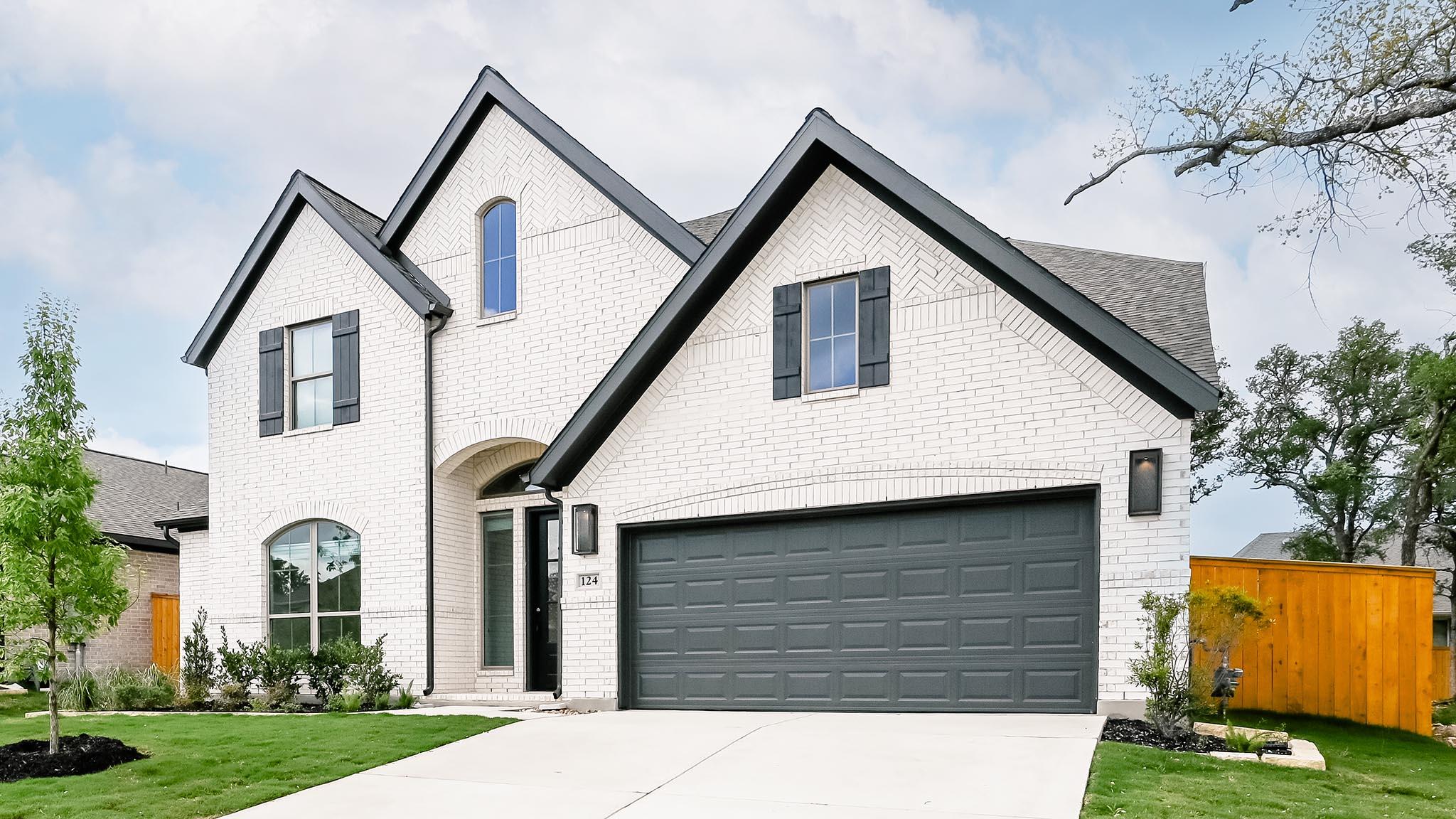 124 Brewer St, Kyle, TX 78640