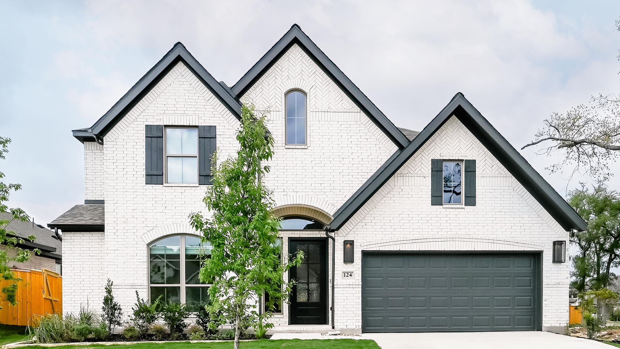 124 Brewer St, Kyle, TX 78640