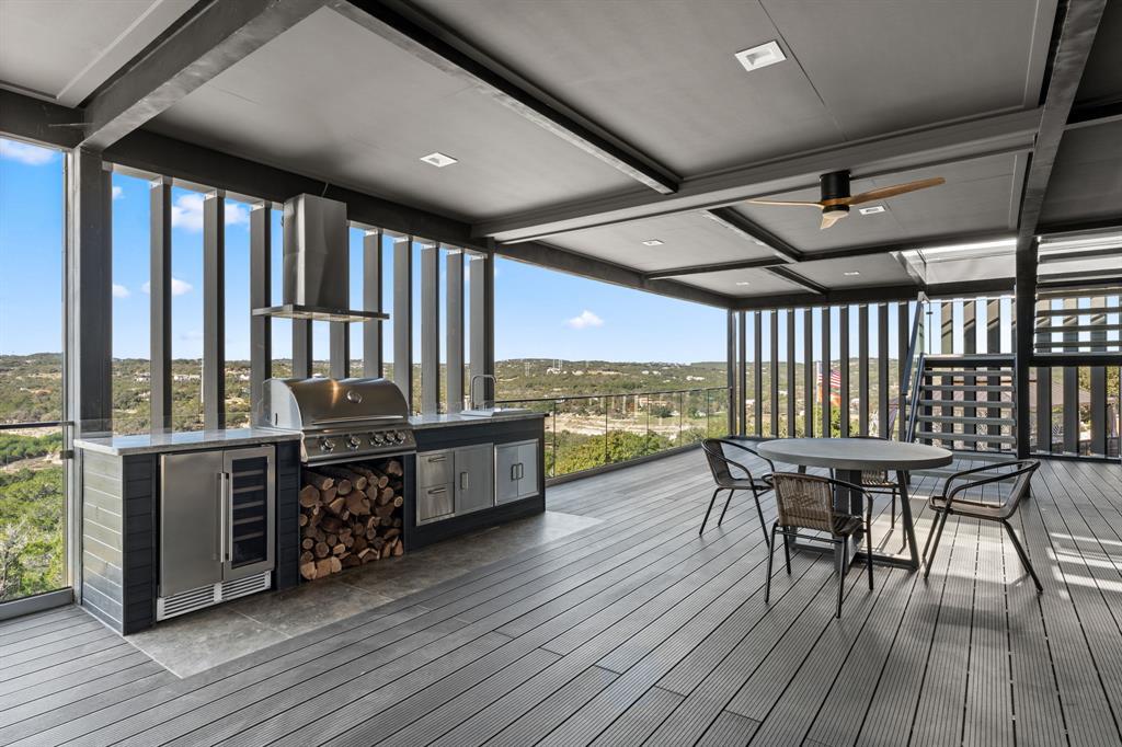 2714 Lakehurst Rd, Spicewood, TX 78669